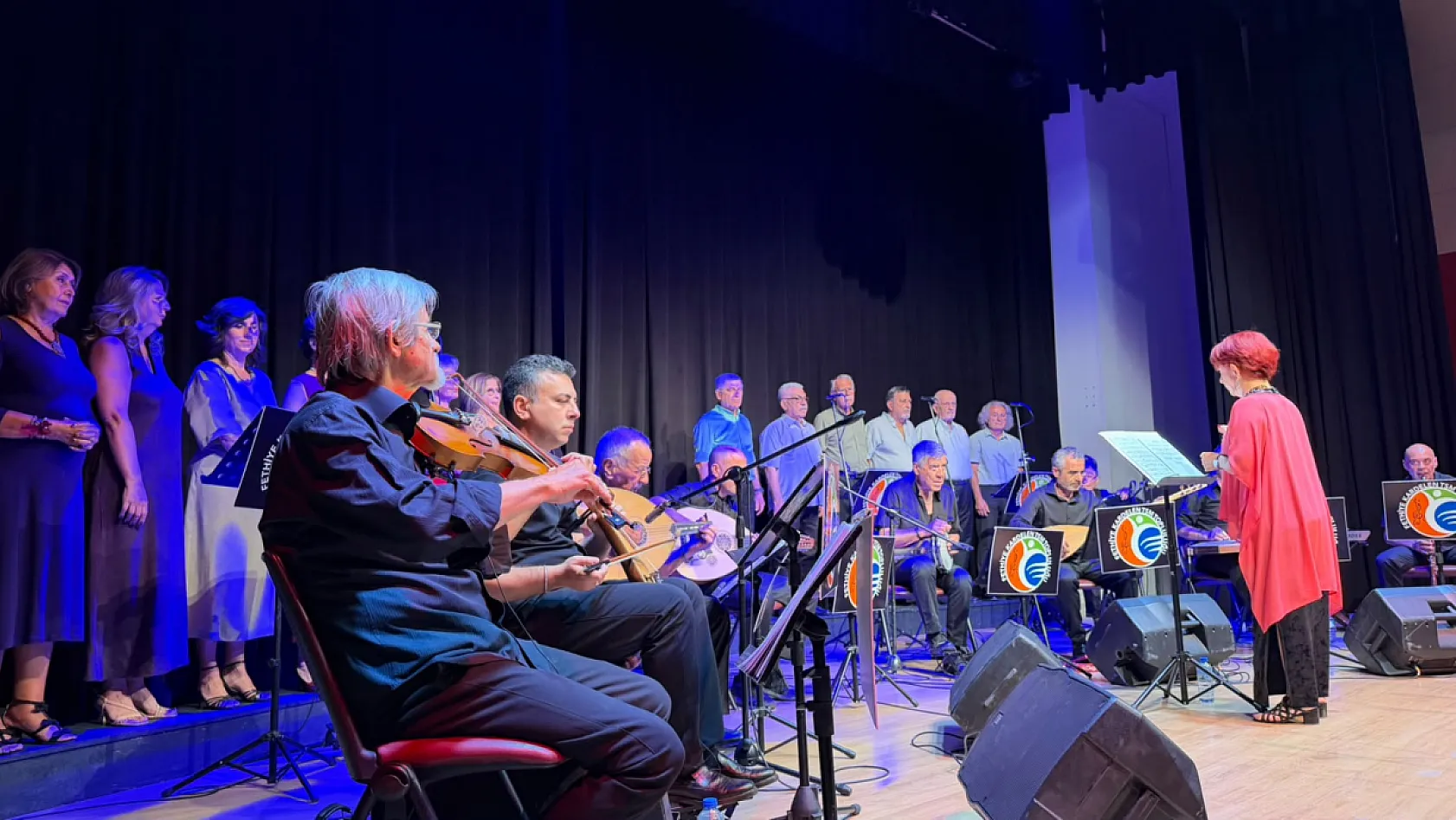 Fethiye Kardelen Sanat Derneği'nden 'Anılardaki Şarkılar' Konseri