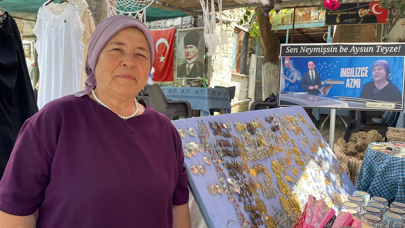 Fethiye Kayaköy'ün fenomen esnafı Aysun Ekiz: İngilizceyi tezgah başında öğrendi