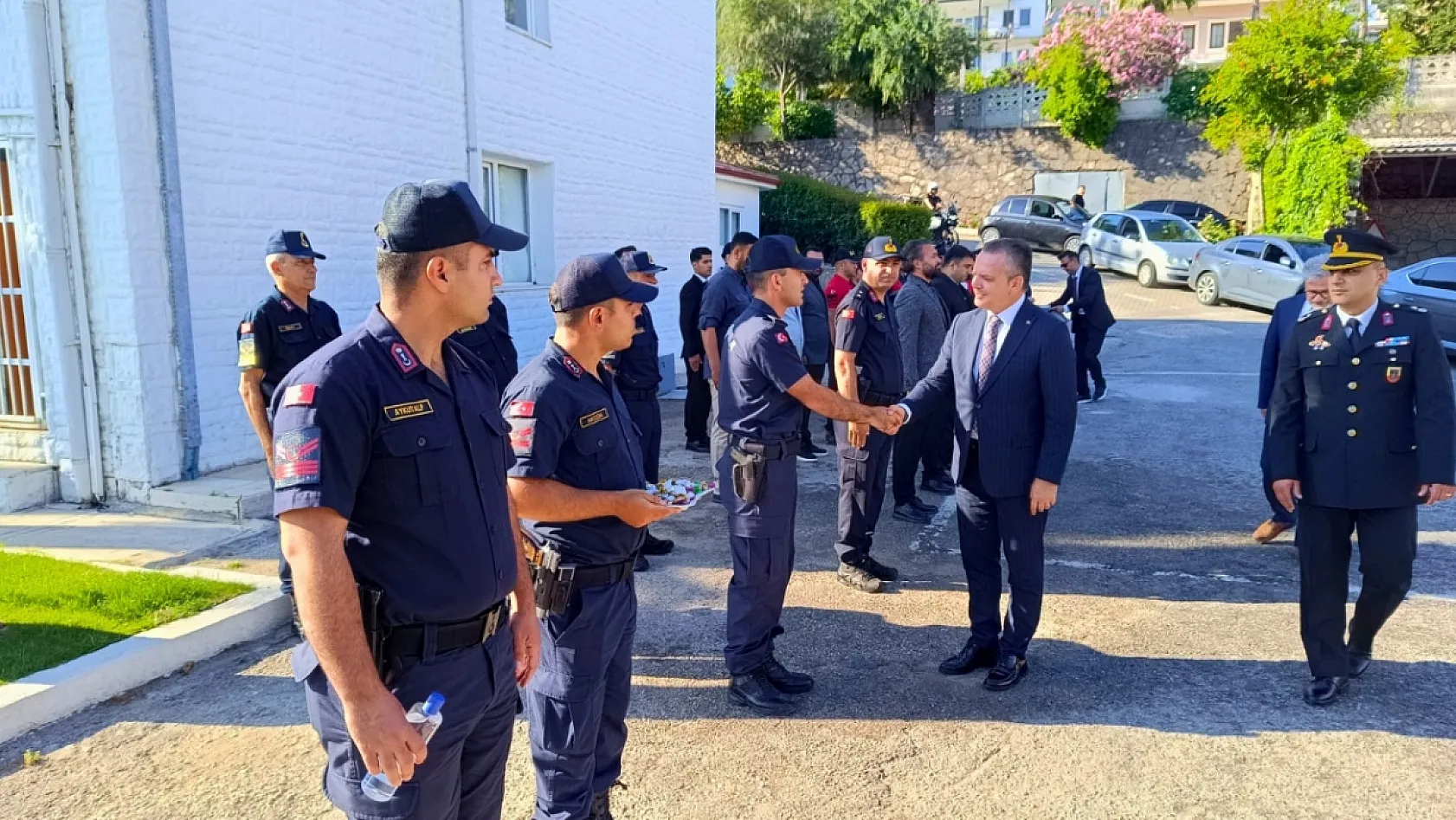 Fethiye Kaymakamı Fatih Akkaya'dan Jandarma ve Sahil Güvenlik Personeline Bayram Ziyareti