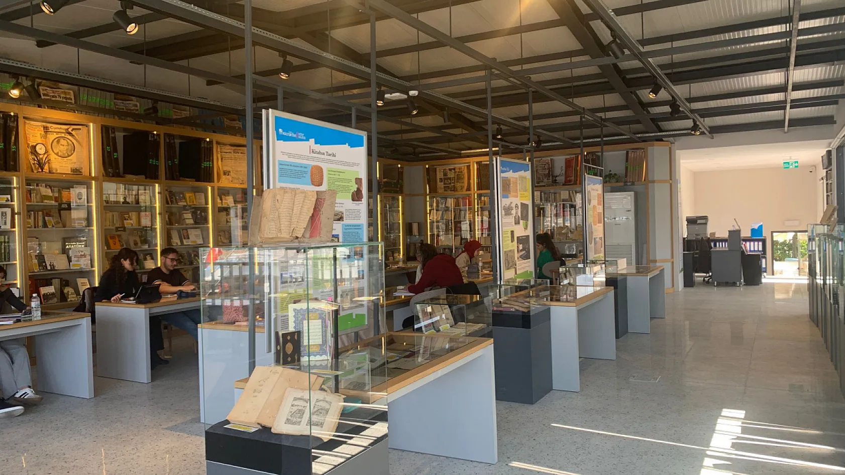 Fethiye'de 60 Yıllık Kitap Müzesi Hayali Gerçek Oldu