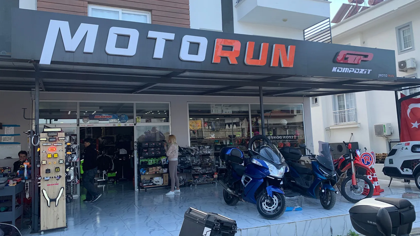 Fethiye Motorun Motosiklet Mağazası'ndan sürücülere yaz bakım uyarısı