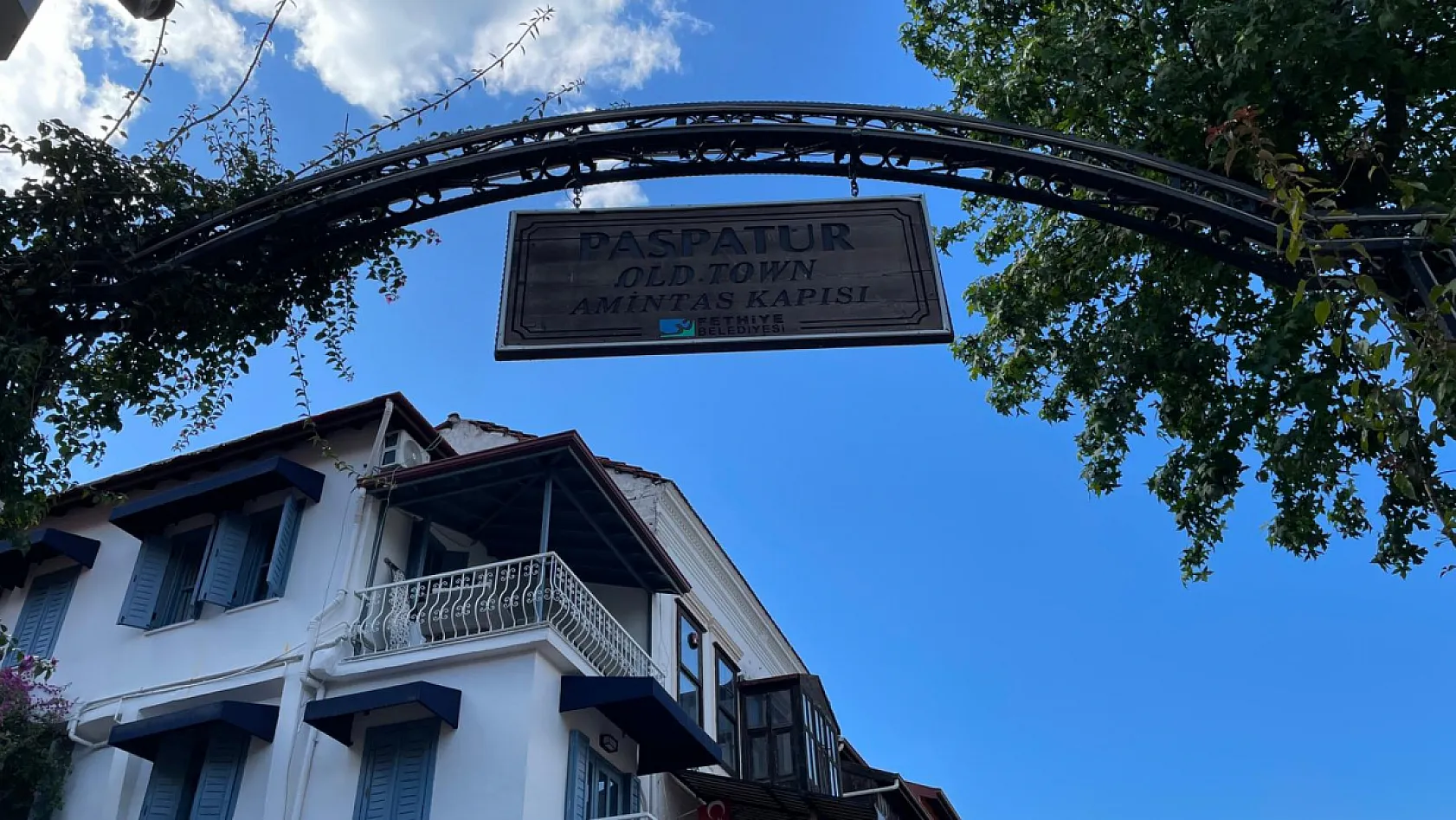 Fethiye'de Turizm Sezonu Alarmı: Paspatur Esnafı 'Bu Yaz Belirleyici Olacak'
