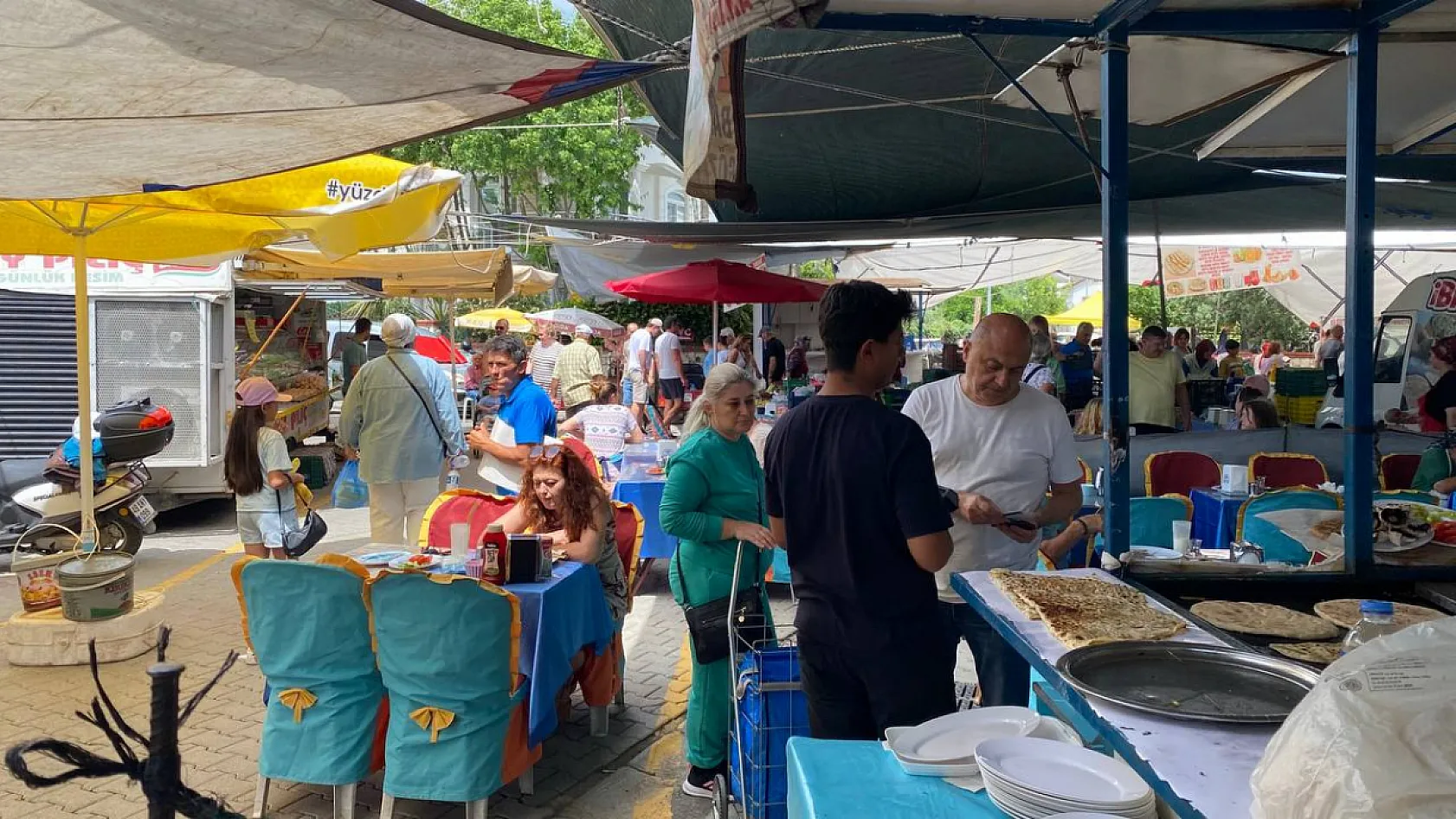 Fethiye Pazarında turistlerin gözde lezzeti: 'Tatile gelince ilk bizi buluyorlar'