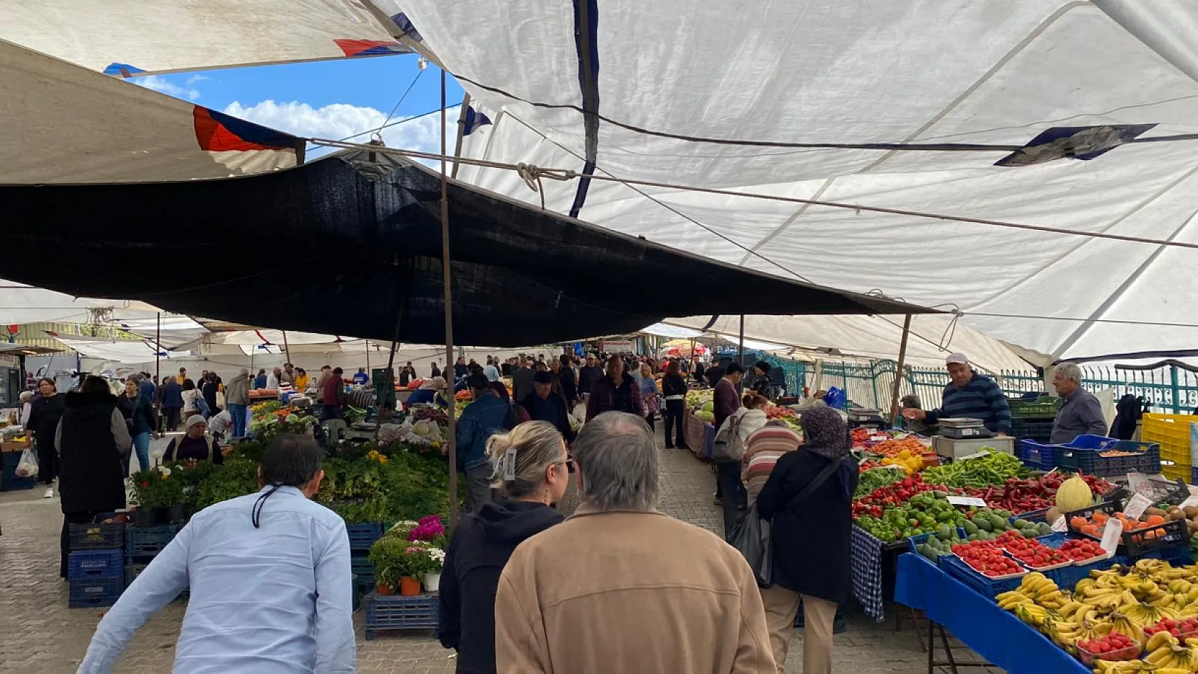 Fethiye Salı Pazarı'nda güncel fiyatlar: En ucuz yeşillik