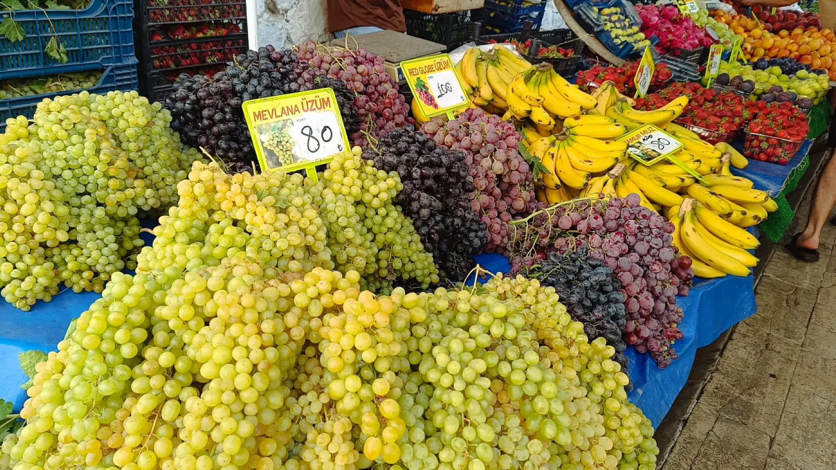 Fethiye Salı Pazarı'nda haftanın güncel fiyatları