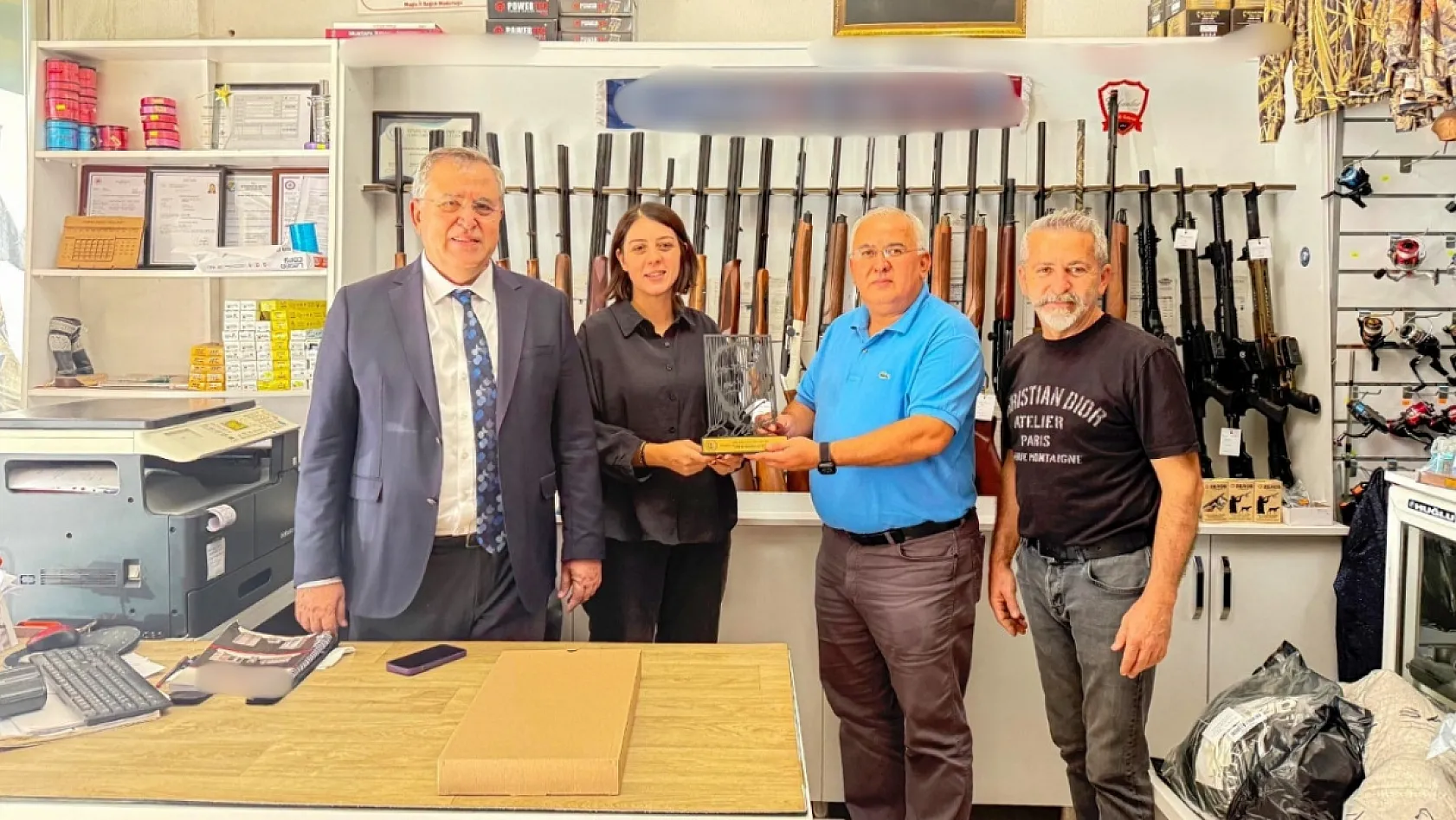 Fethiye Ticaret ve Sanayi Odası'ndan 40 Yılı Aşan Üyelere Teşekkür Plaketi
