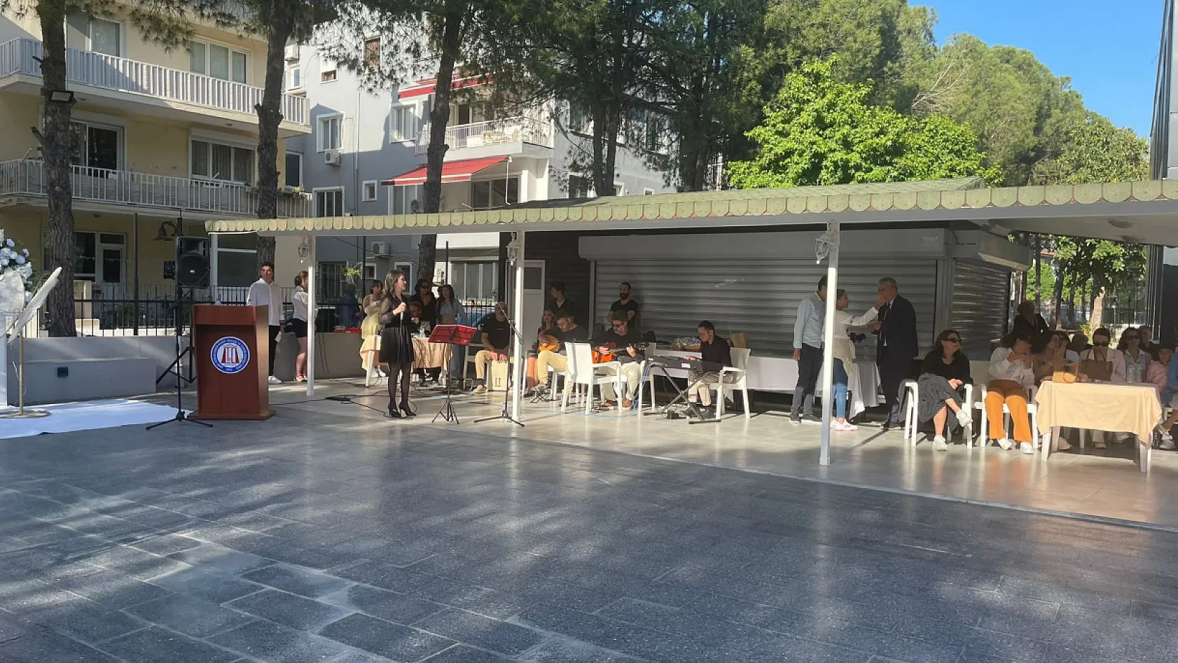 Fethiye Turizm Lisesi 33. dönem mezunlarını verdi