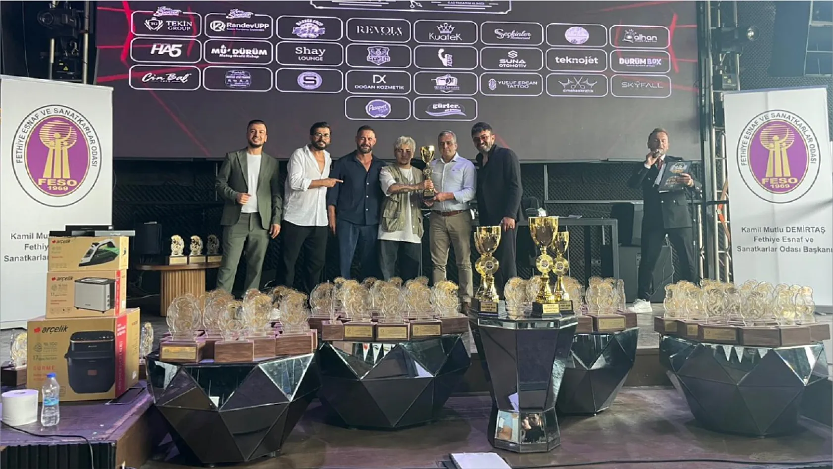 Fethiye, Türkiye'nin Dört Bir Yanından Gelen Kuaför ve Berberleri HAIRFEST'te Buluşturdu