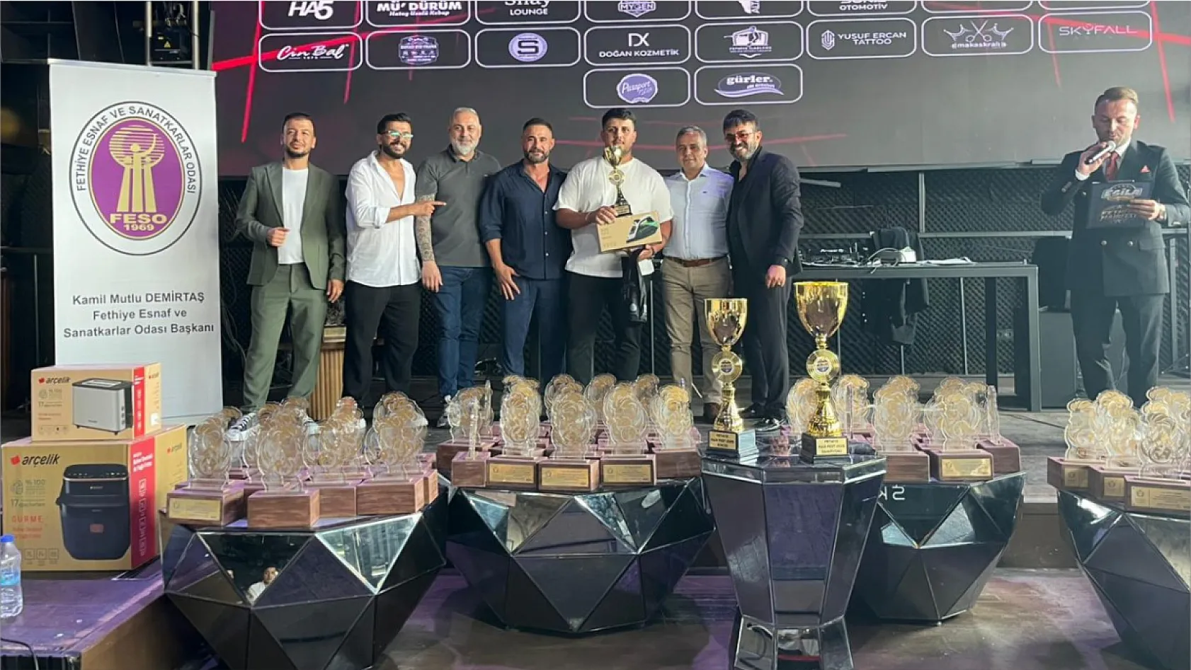 Fethiye, Türkiye'nin Dört Bir Yanından Gelen Kuaför ve Berberleri HAIRFEST'te Buluşturdu