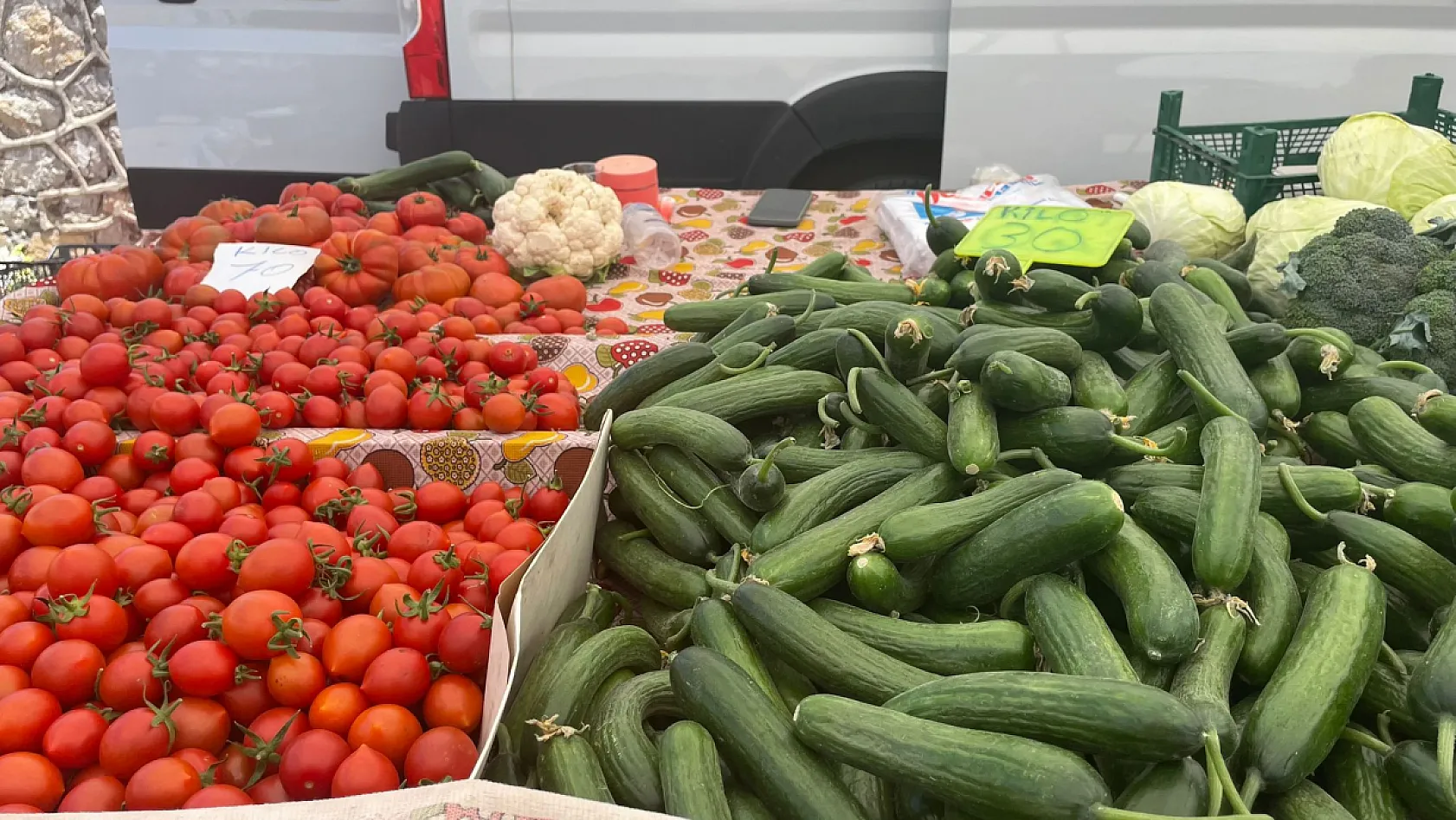 Fethiye Üretici Pazarı bayramda da hizmete devam etti