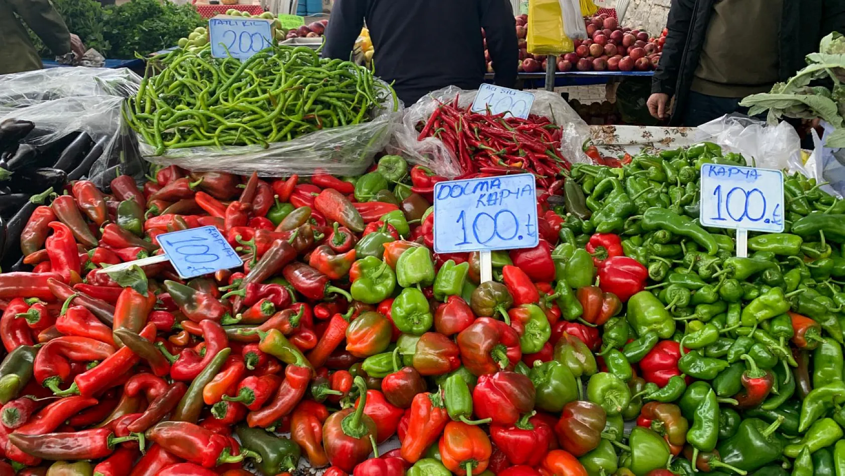 Fethiye Üretici Pazarı'nda haftanın fiyatları: Tezgahlarda bahar bereketi