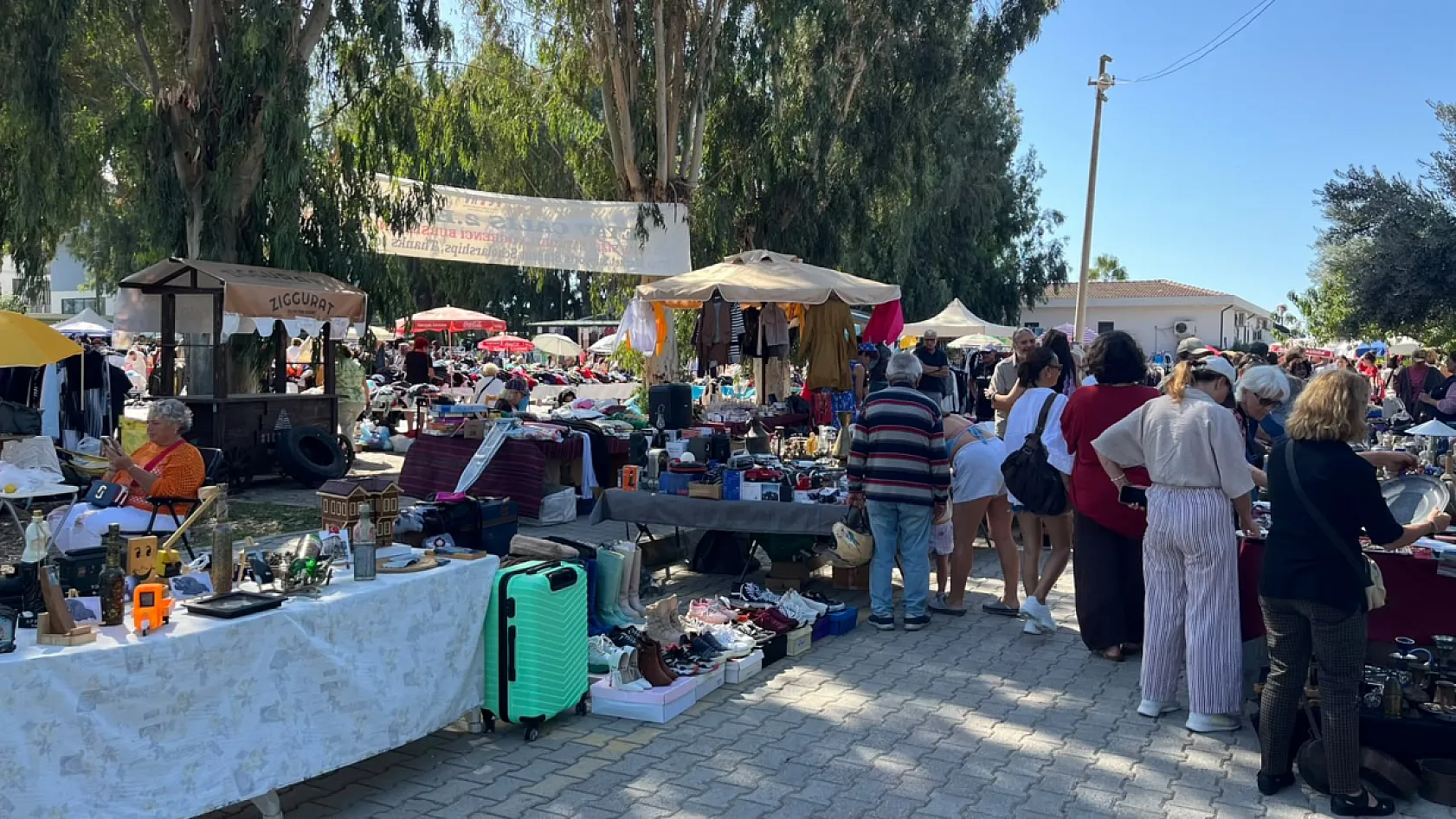 Fethiye Yerel Tohumlar Derneği'nden 12 öğrenciye burs desteği