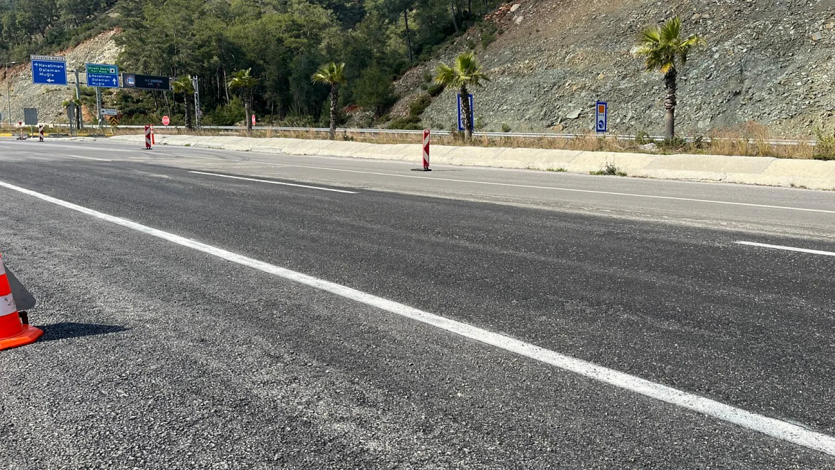 Fethiye yolunda yağışın açtığı hasar onarıldı: Göcek Tüneli çıkışı kontrollü geçişte