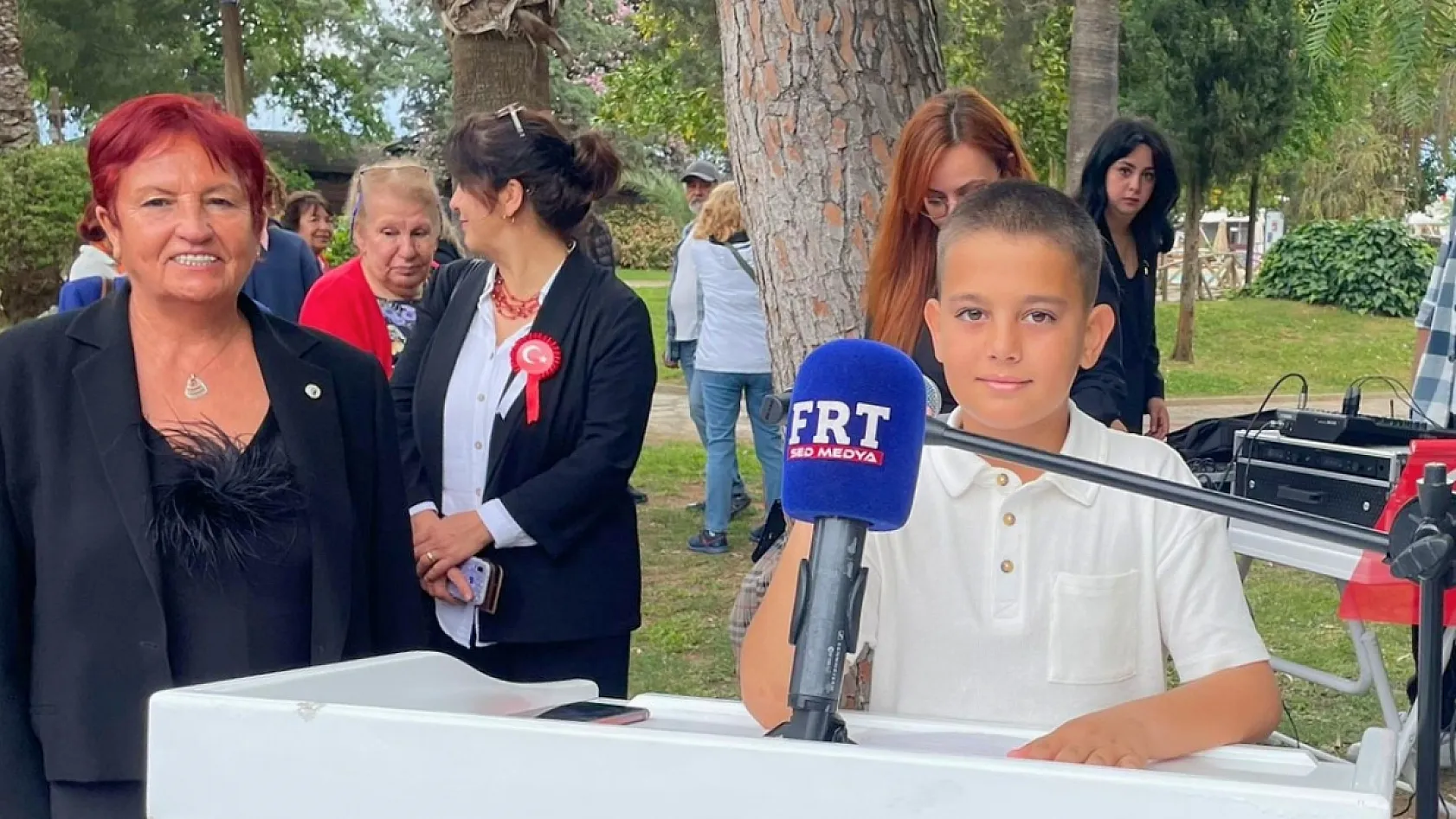 Fethiye'de 23 Nisan'da alternatif çelenk töreni: Hem bayram hem hüzün