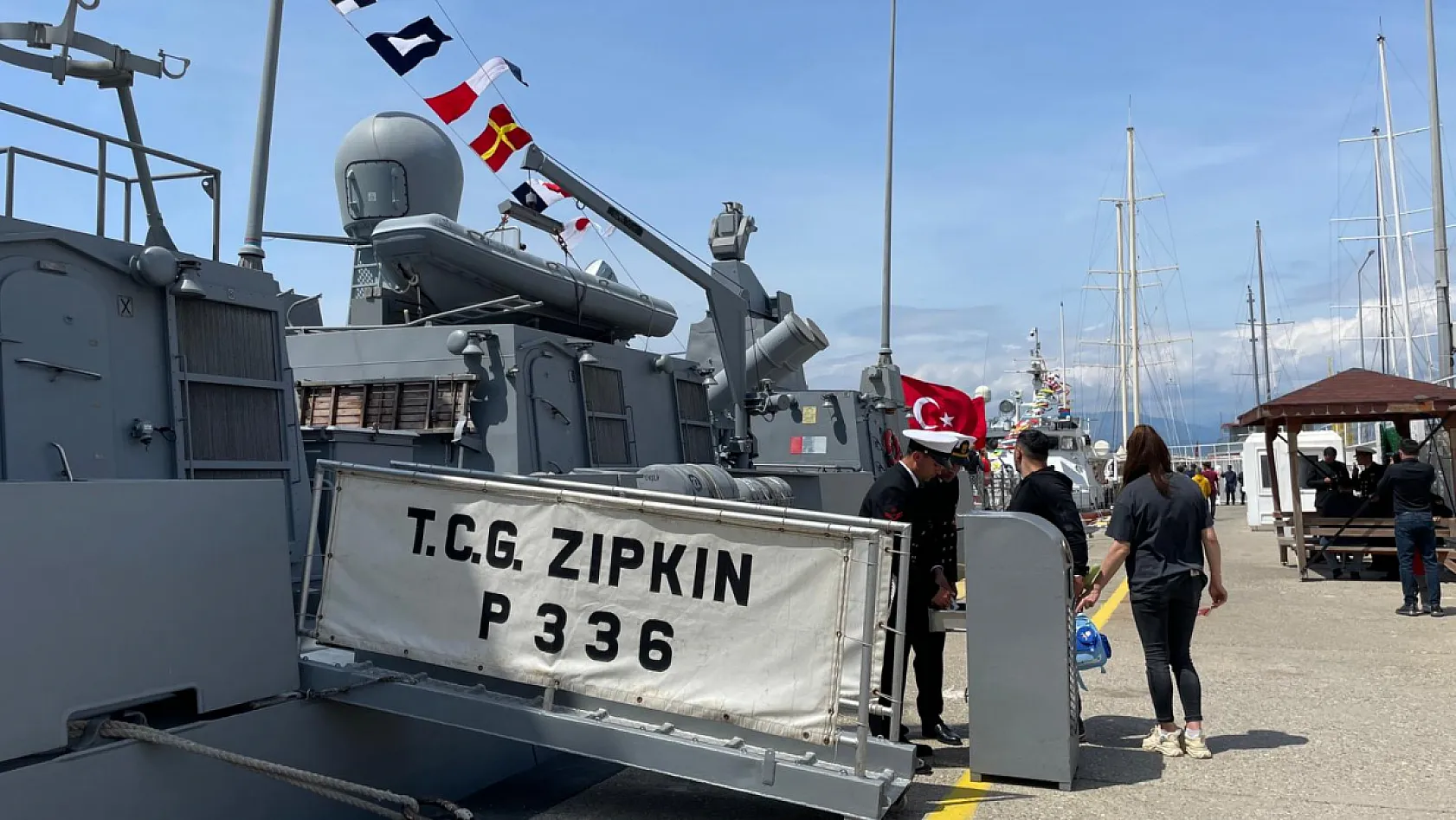 Fethiye'de 23 Nisan'da Zıpkın Hücum Botuna Yoğun İlgi