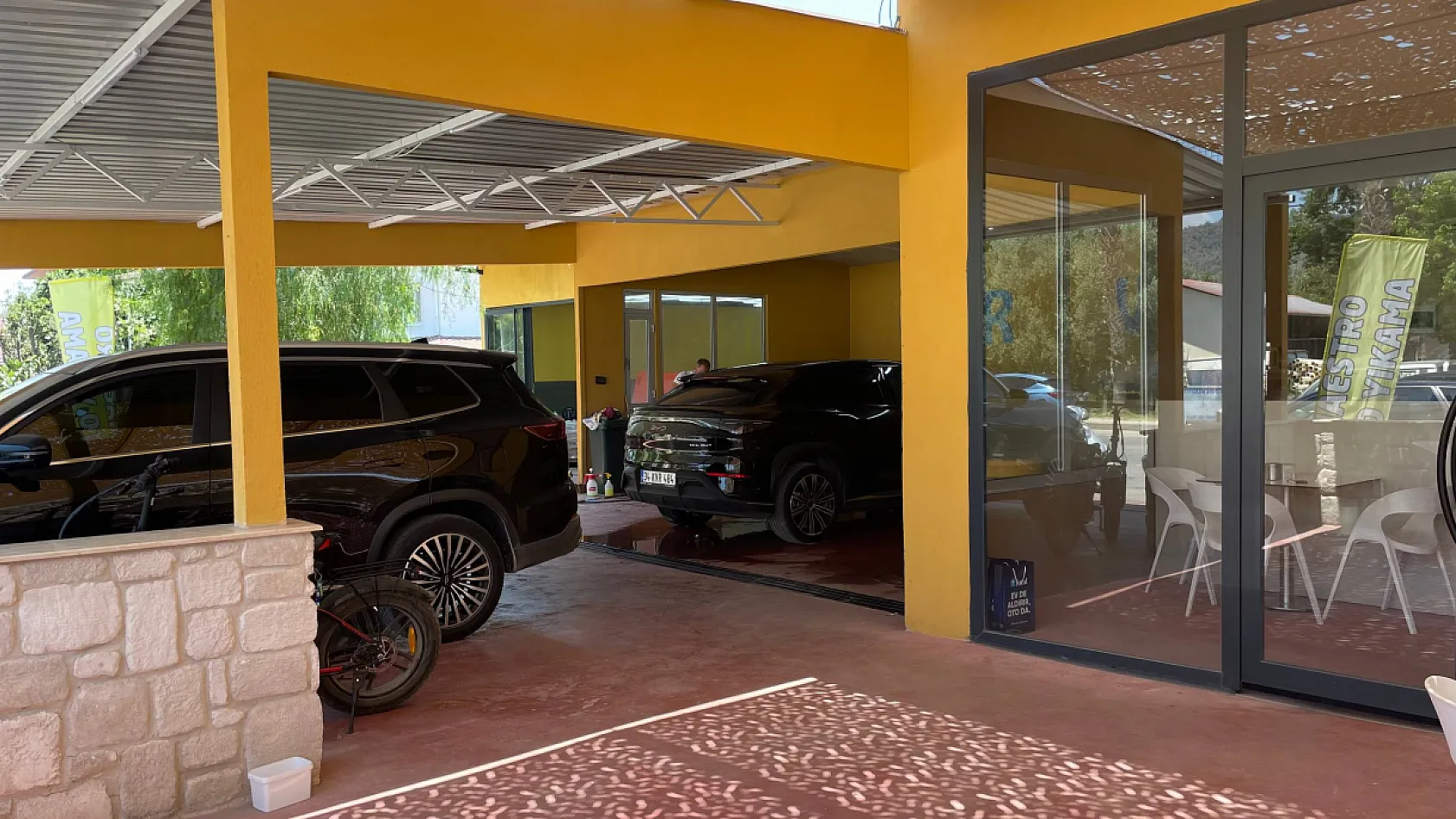 Fethiye'de 25 yıllık uzmandan araç sahiplerine uyarı: 'PPF kaplama artık lüks değil, ihtiyaç'