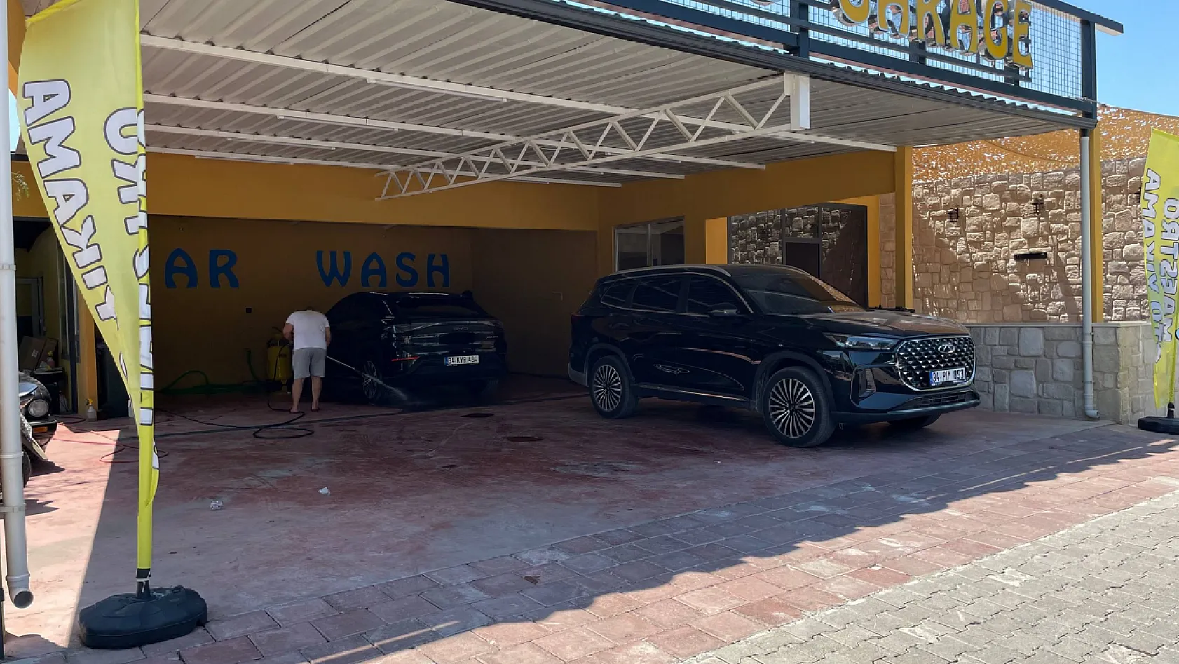 Fethiye'de 25 yıllık uzmandan araç sahiplerine uyarı: 'PPF kaplama artık lüks değil, ihtiyaç'