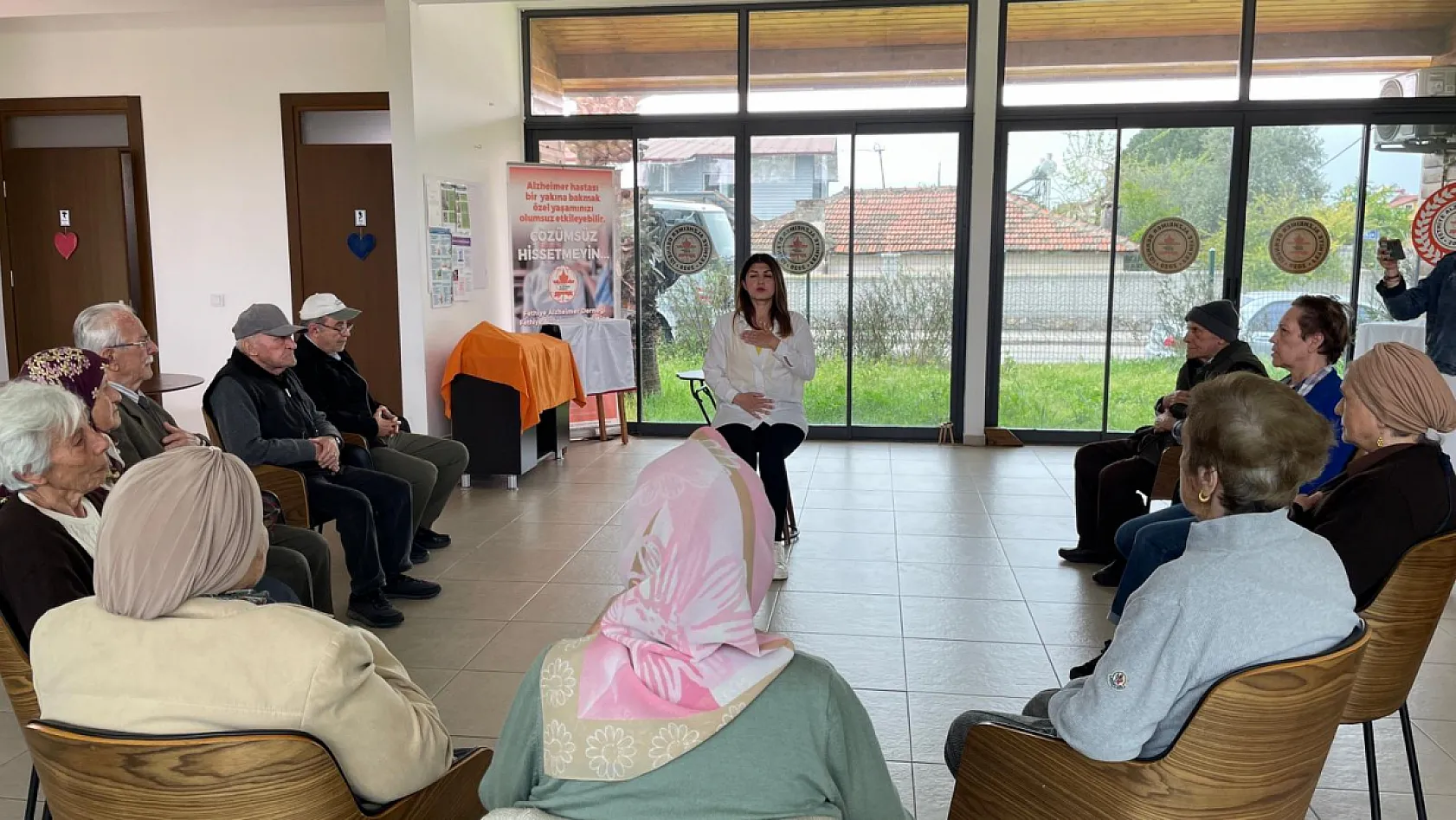 Fethiye'de Alzheimer Derneği üyelerine 'Nefes ve Meditasyon' desteği