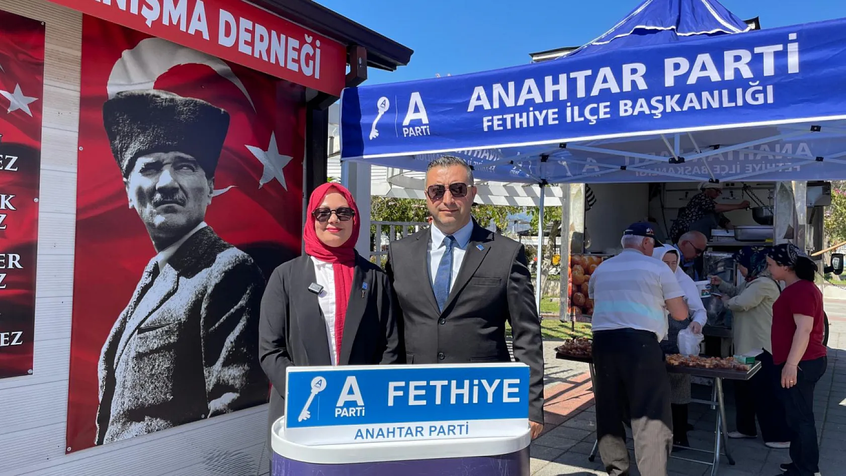Fethiye'de Anahtar Parti'den şehitler ve gaziler için lokma hayrı