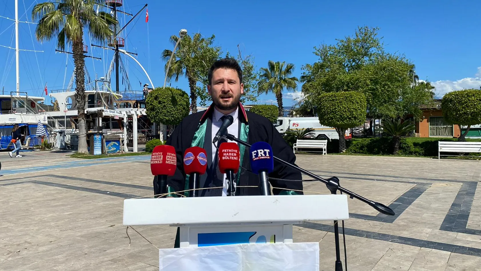 Fethiye'de Avukatlar Günü: 'Hukukun üstünlüğünden vazgeçmeyeceğiz'