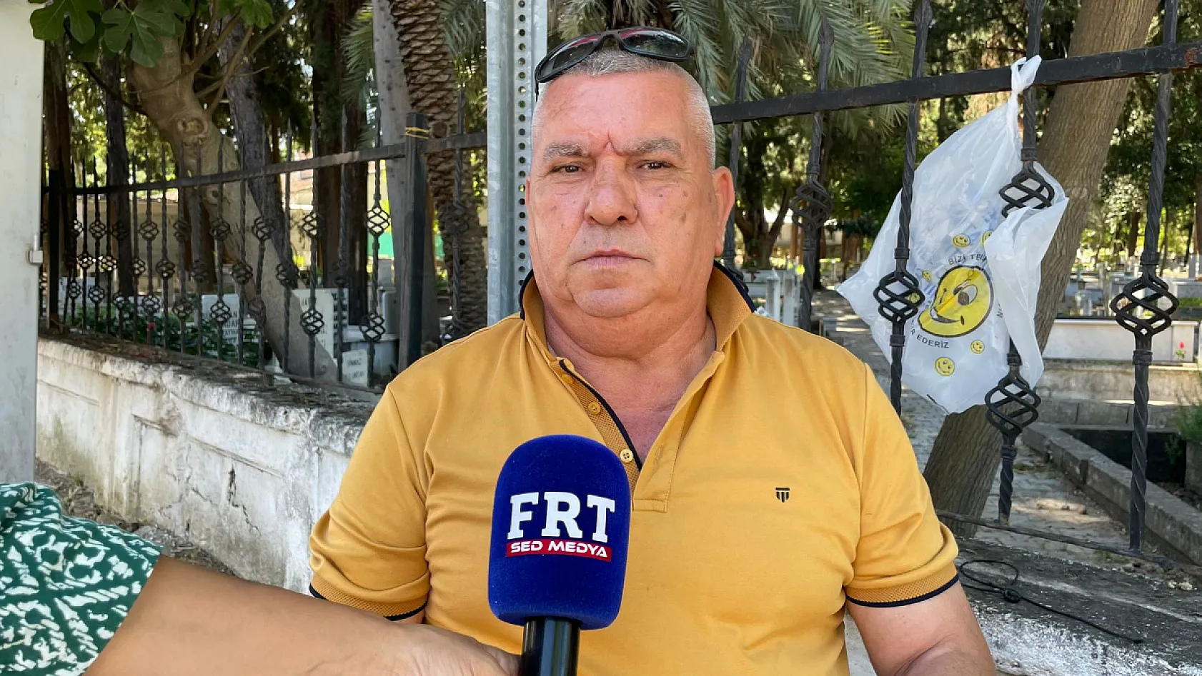 Fethiye'de bayram öncesi kabirlerde hüzün ve dua