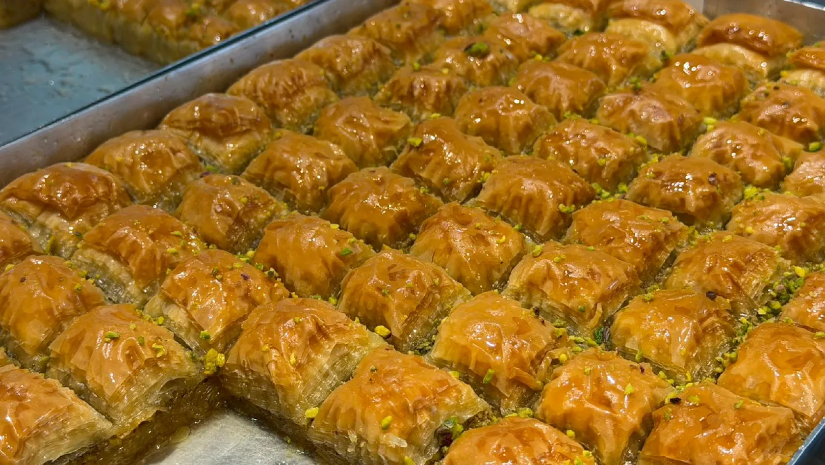 Fethiye'de bayram sofralarını soğuk baklava tatlandıracak