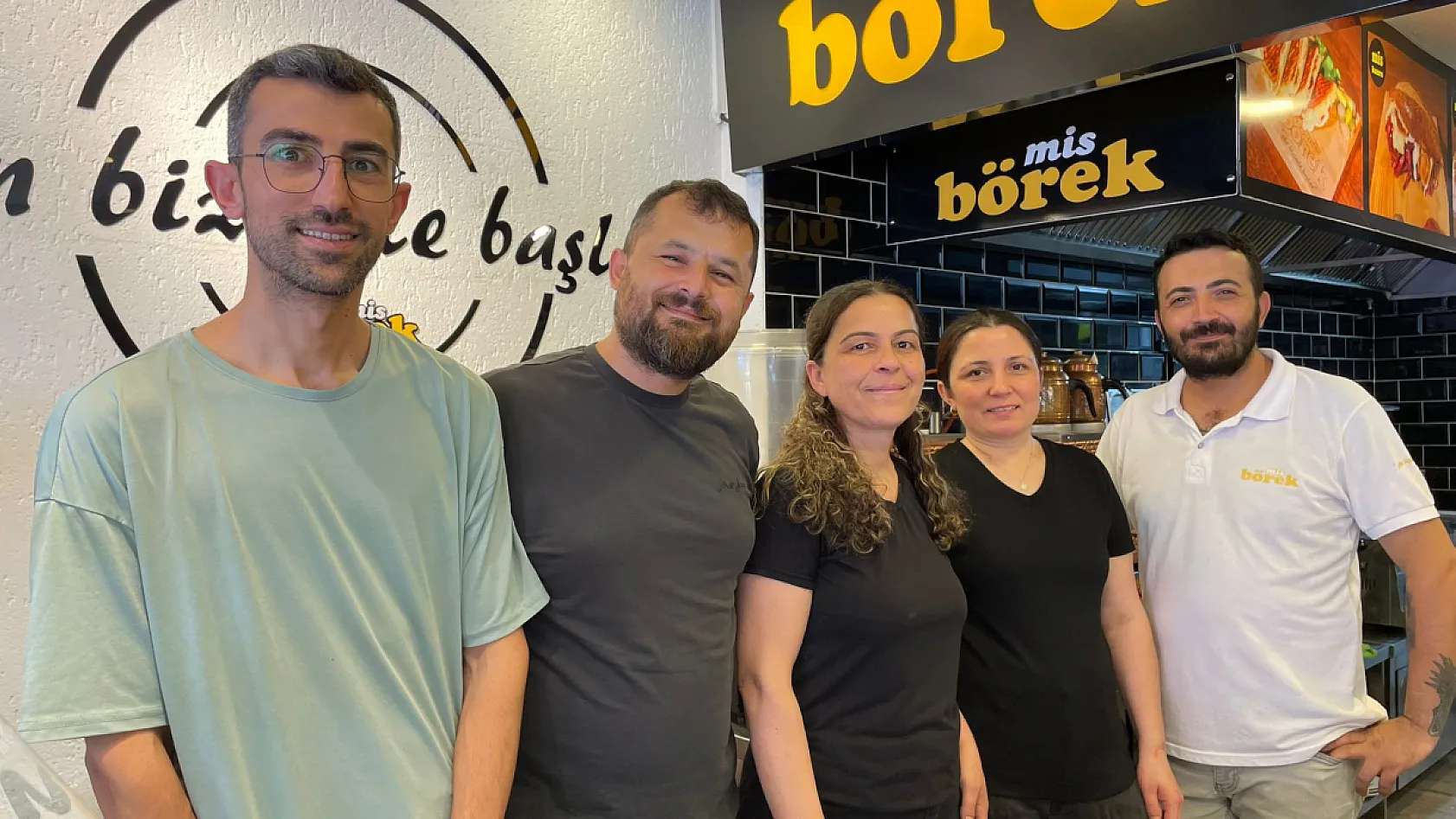 Fethiye'de bayram tatilinde sıcak börek ve taze lezzetler Mis Börek'te