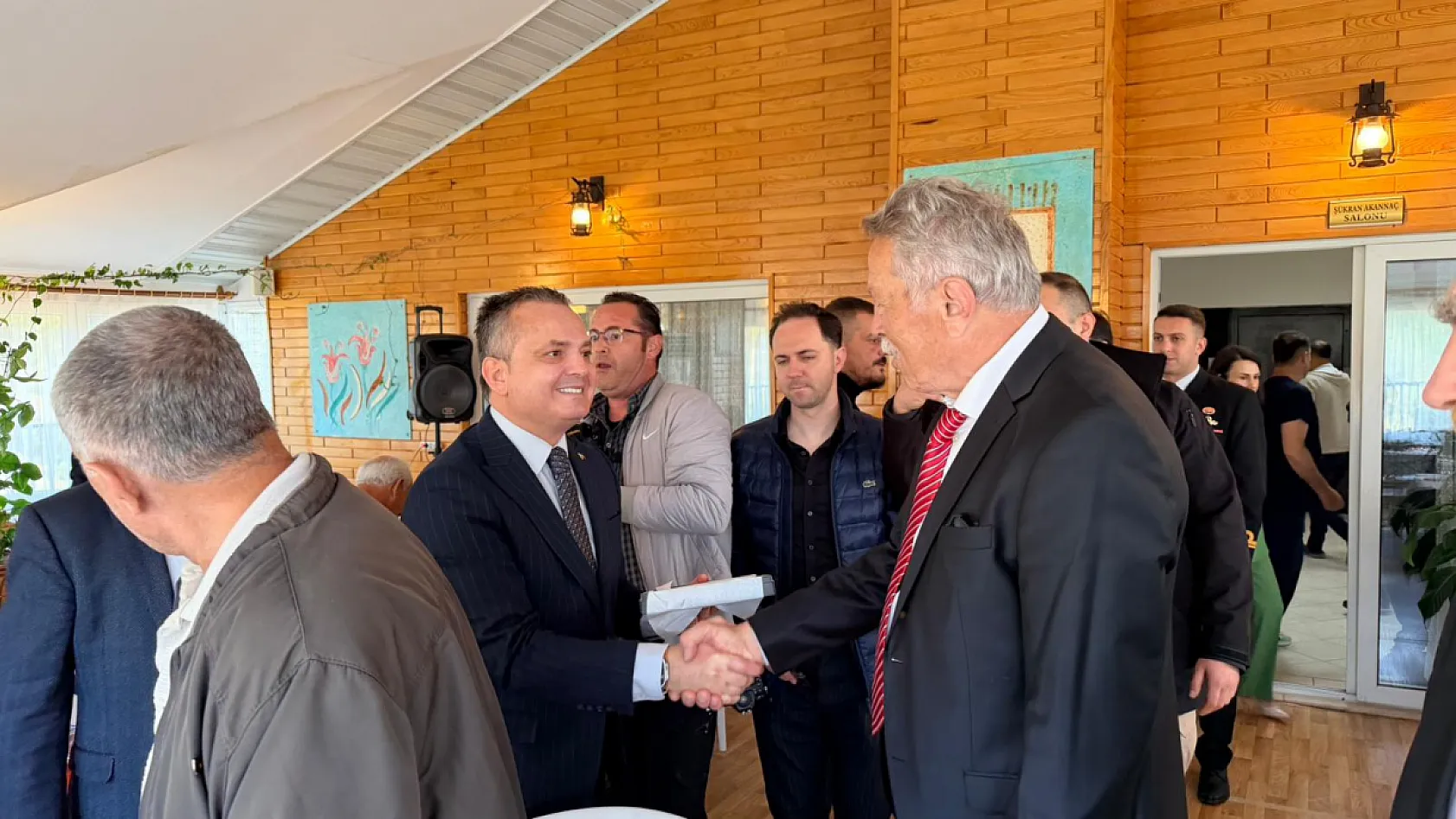 Fethiye'de bayramda anlamlı ziyaret: Huzurevi sakinleri unutulmadı