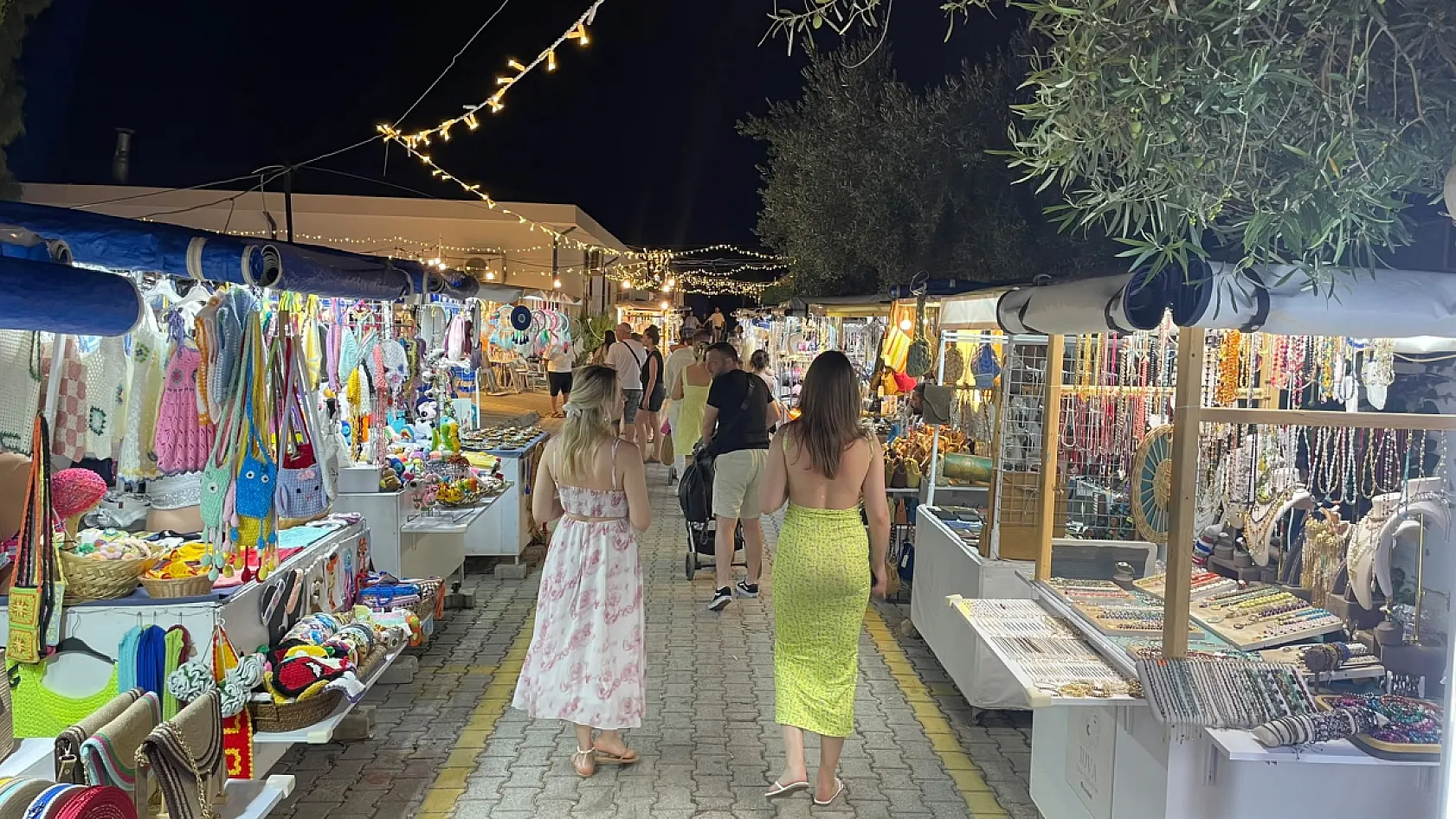 Fethiye'de Çalış El Sanatları Sokağı yaz sezonuna hareket katıyor