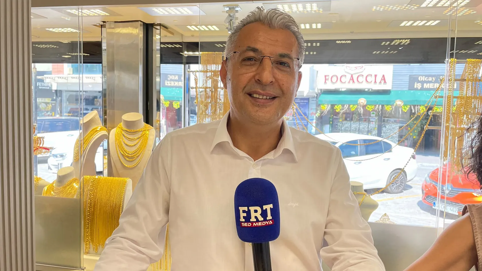 Fethiye'de çeyrekli bilekliklere yoğun ilgi: Hem takı hem yatırım aracı oldu
