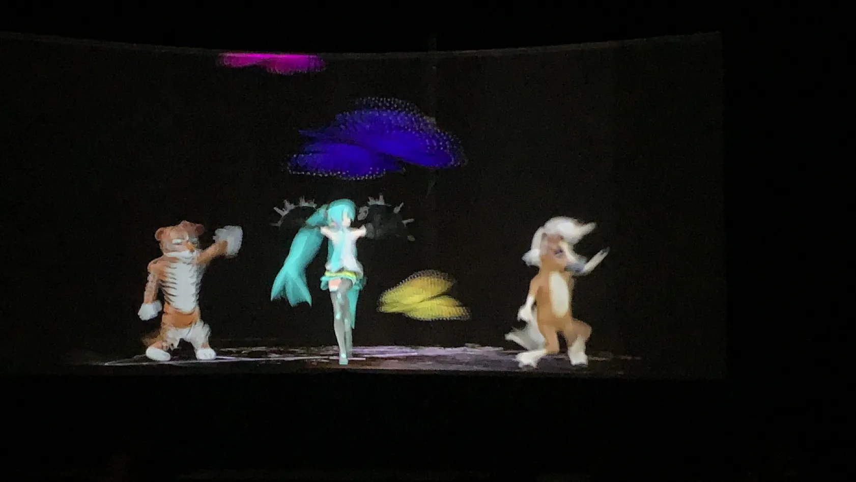 Fethiye'de çocuklar hologram dünyasıyla buluştu