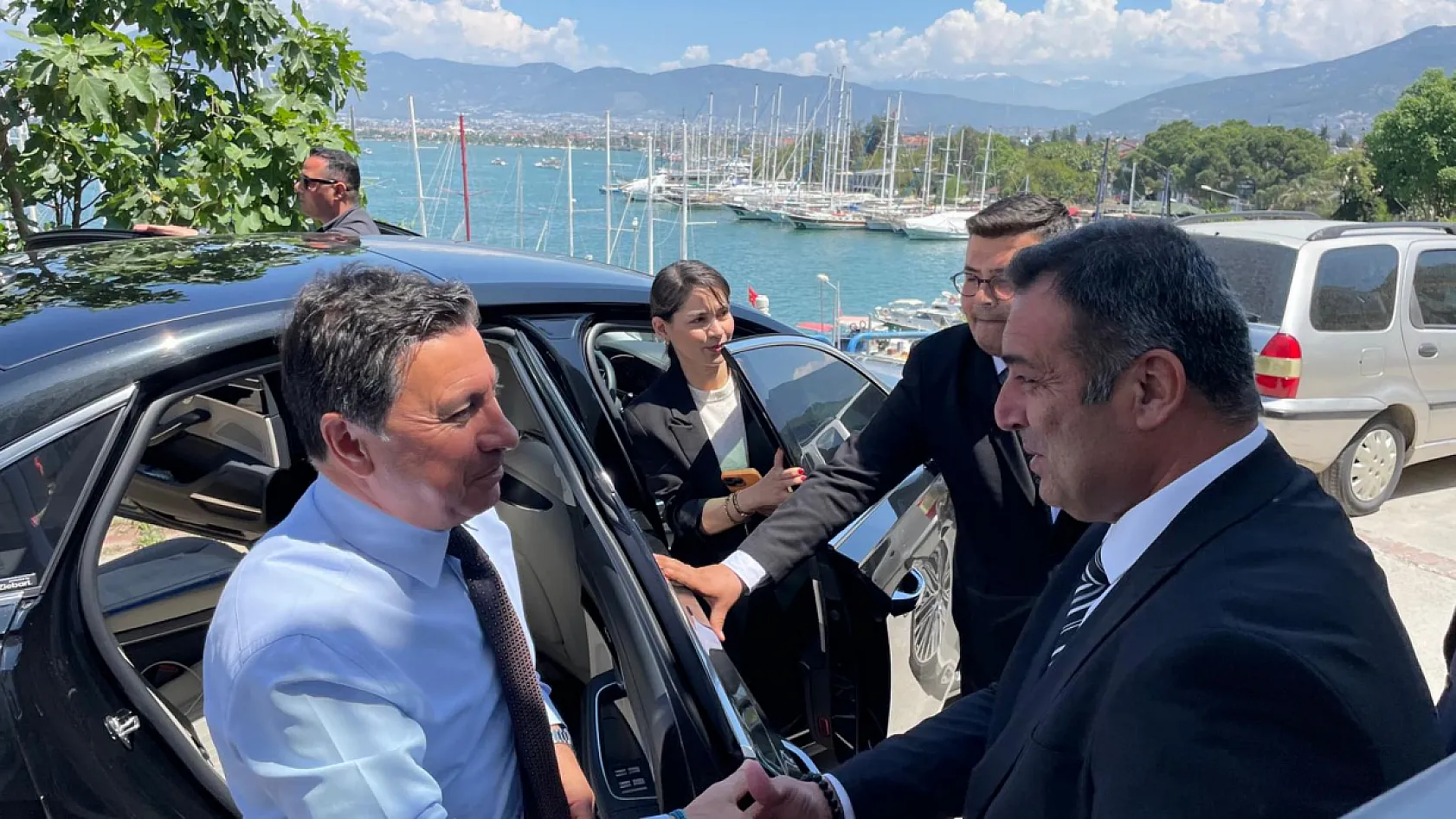 Fethiye'de Deniz Turizmi Toplantısı: Başkan Ahmet Aras Sektörle Buluştu