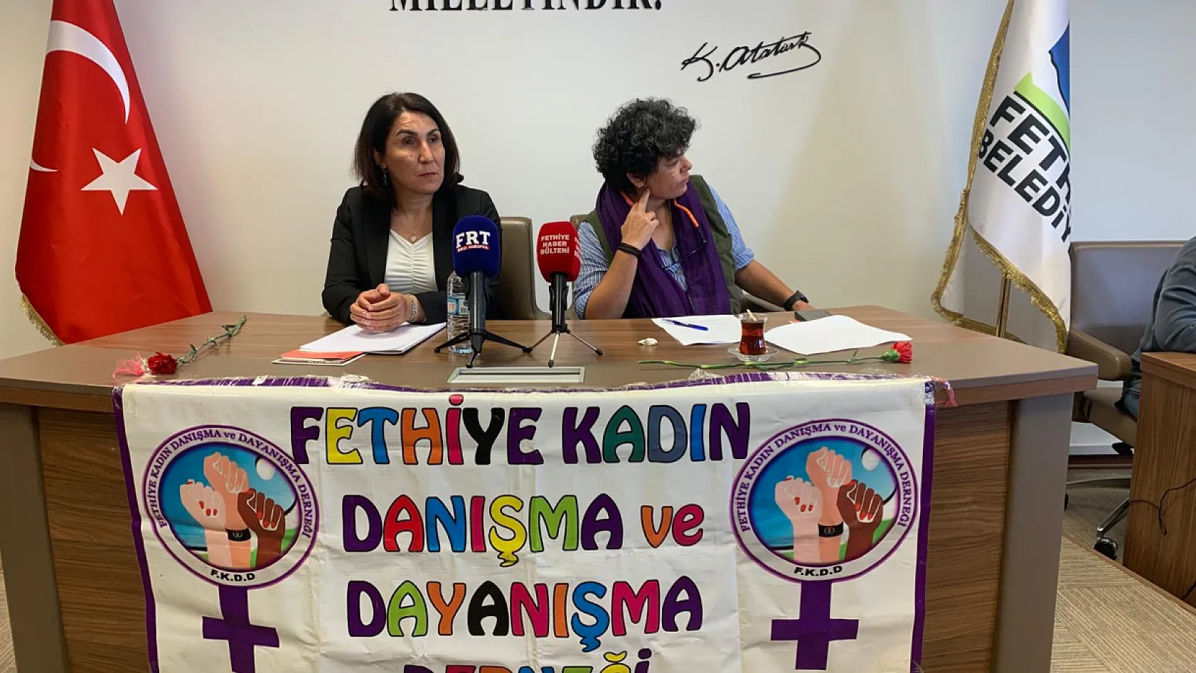 Fethiye'de 'Dijital Şiddet' paneli: İhlale karşı hukuki ve psikolojik bilgilendirme