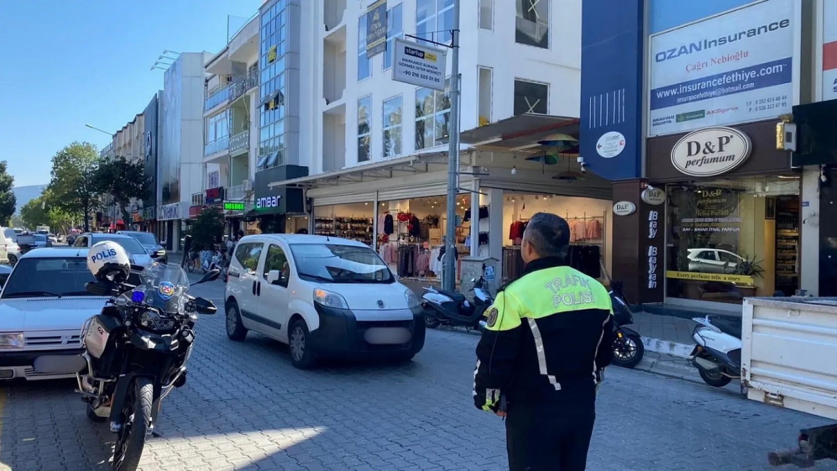 Fethiye'de Egzoz Denetimi: 2 Araç Otoparkta, Ceza 32 Bin TL