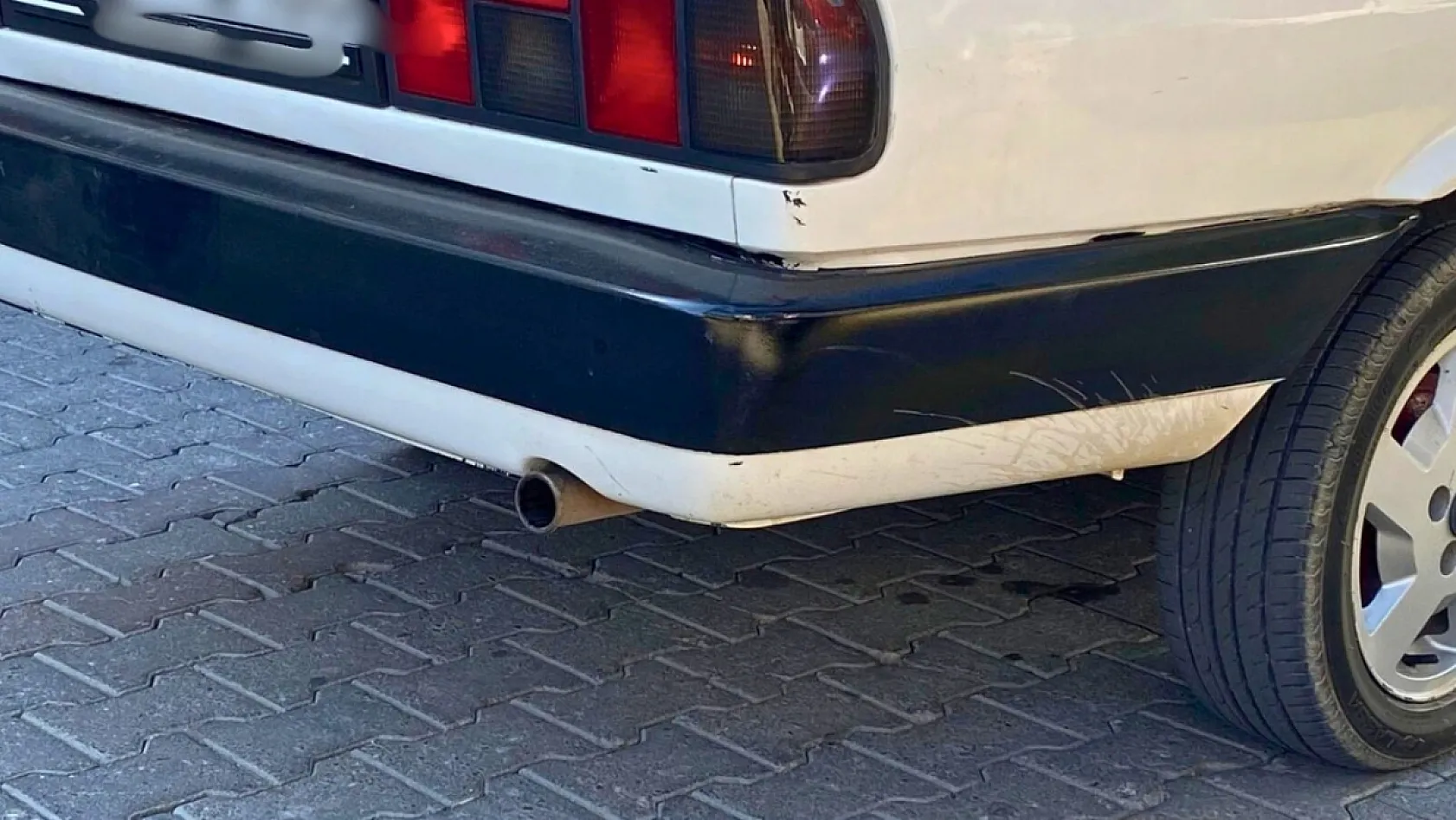 Fethiye'de Egzoz Denetimi: 2 Araç Otoparkta, Ceza 32 Bin TL