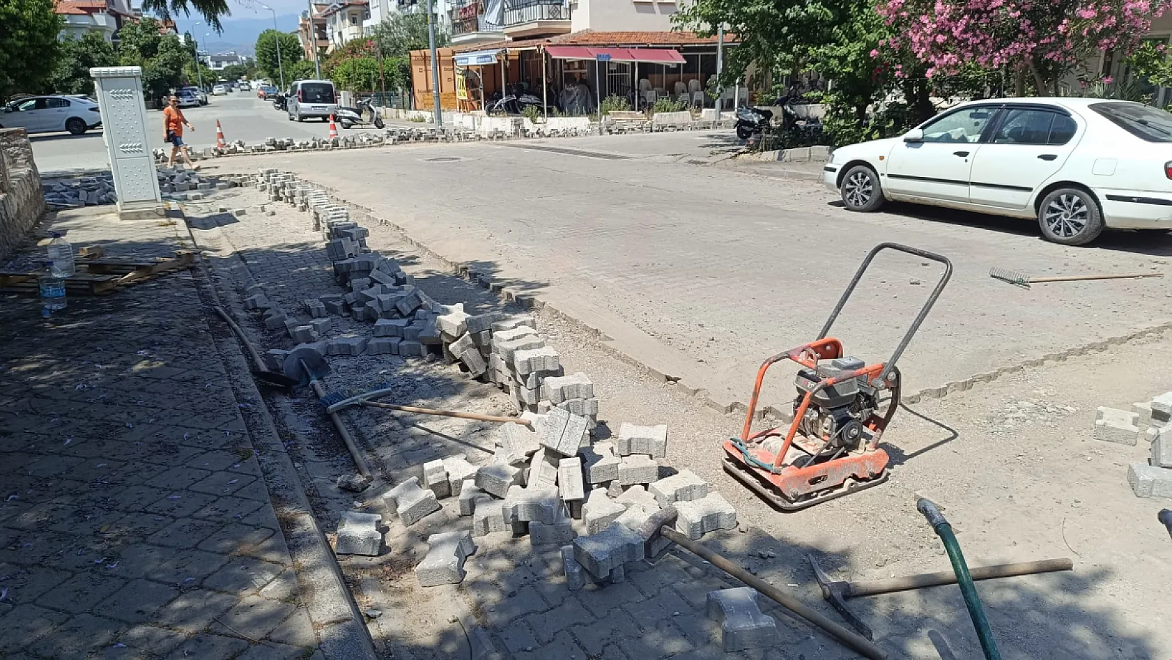 Fethiye'de fiber altyapı sonrası yol onarımı başlatıldı