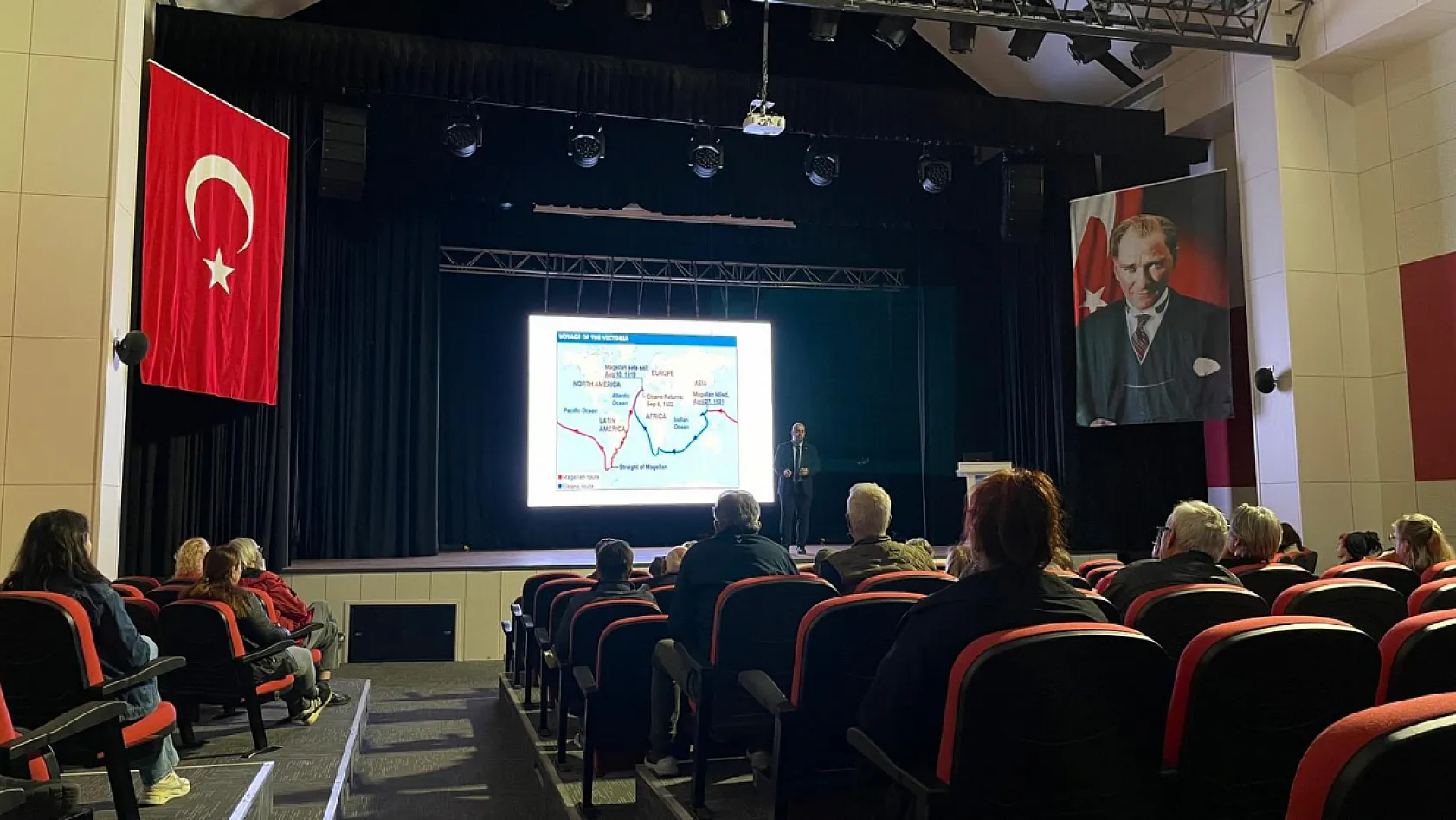 Fethiye'de 'Fotoğraf Şöleni': Usta Fotoğrafçı Dr. Sefa Ulukan'dan ilham veren sunum
