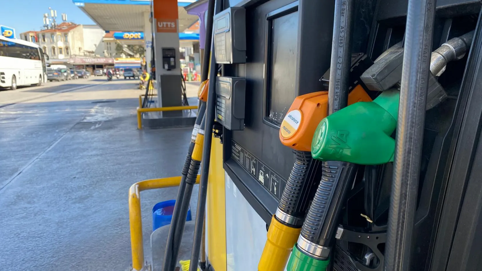 Fethiye'de güncel akaryakıt fiyatları: Motorin ve benzin fiyatları yükseliyor