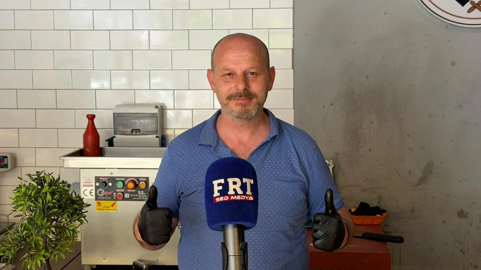 Fethiye'de Havaların Isınmasıyla Kasaplarda Mangal Mesaisi Başladı