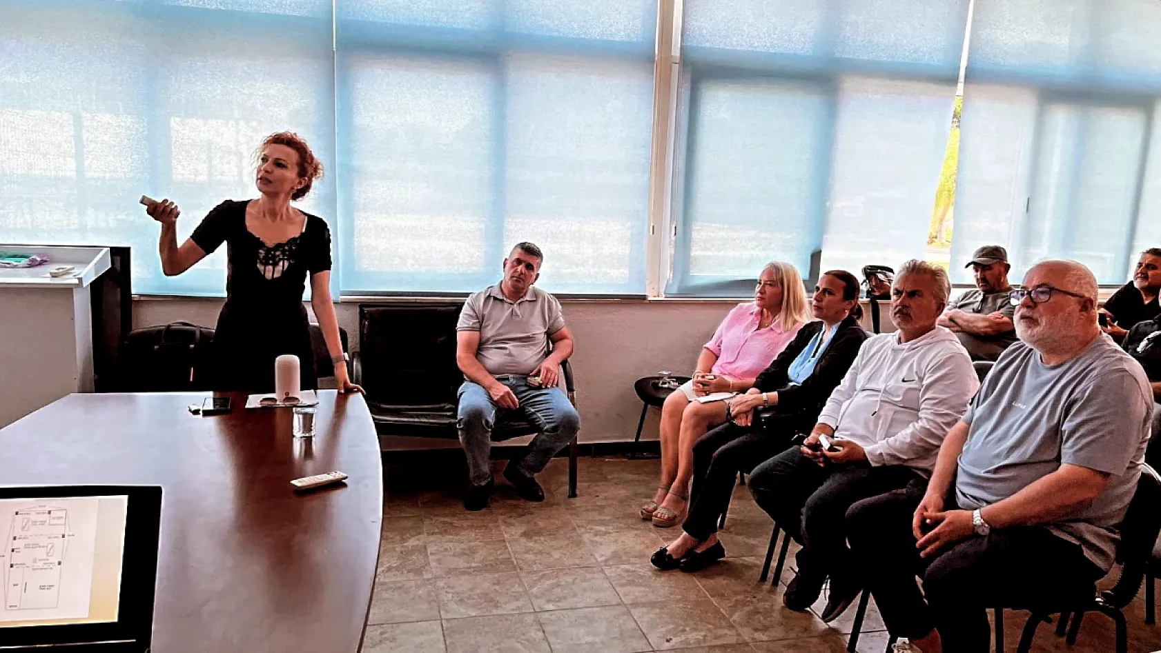 Fethiye'de İşletmelere 'Müzik Yayın İzin Belgesi' Bilgilendirmesi