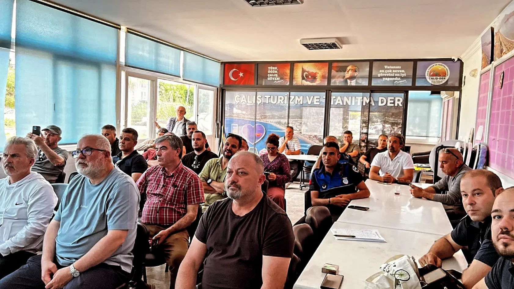 Fethiye'de İşletmelere 'Müzik Yayın İzin Belgesi' Bilgilendirmesi