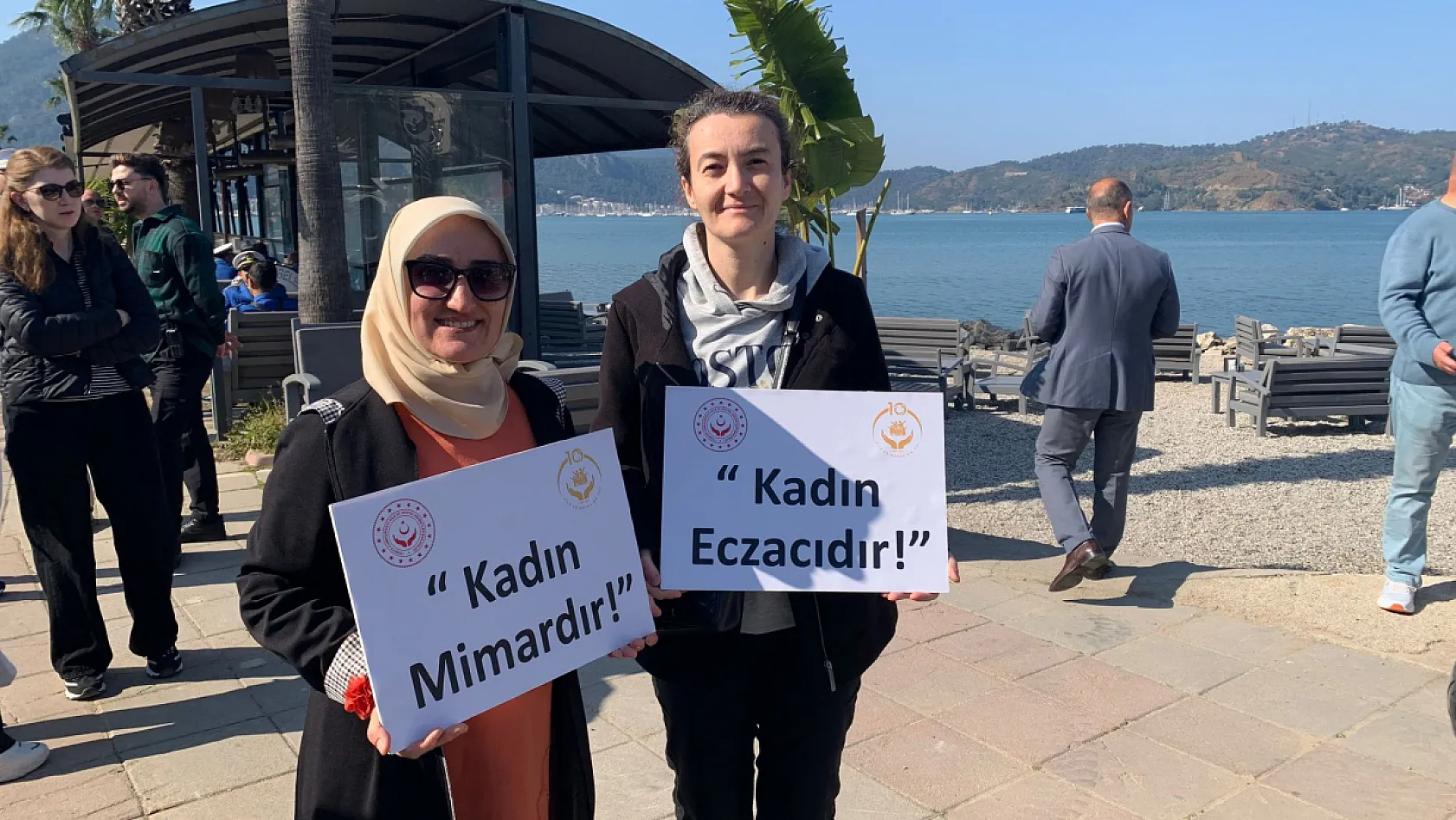 Fethiye'de kadınlar için 'Farkındalık Yürüyüşü': Özgecan Anıtı'ndan Beşkaza Meydanı'na