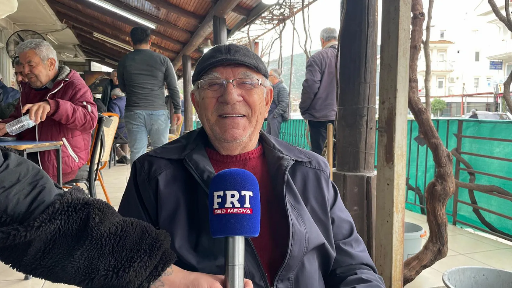 Fethiye'de kahvehaneler hala yaşıyor: Emeklilerin ve dostların buluşma noktası