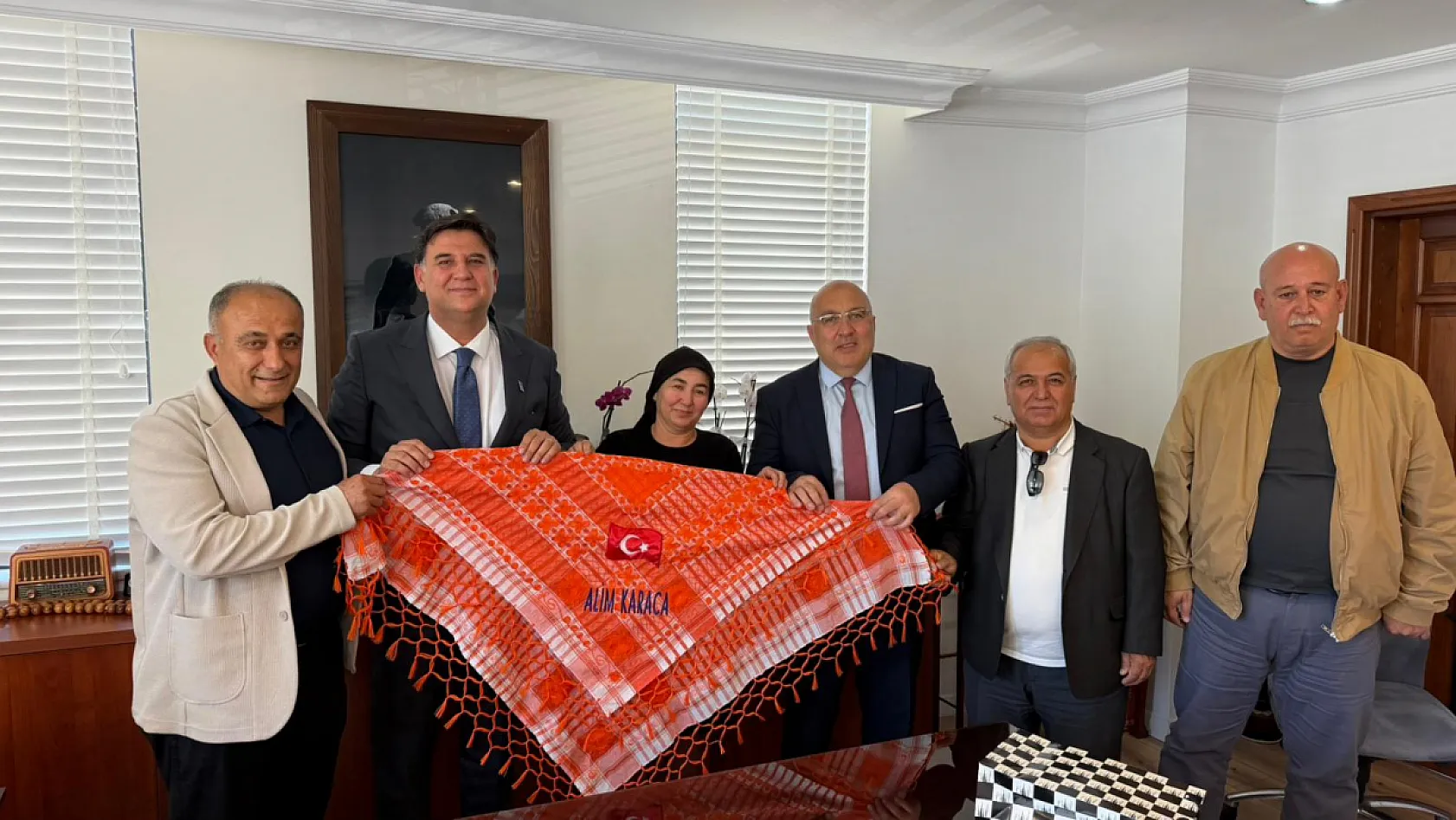 Fethiye'de 'Kapalı Pazar Yeri' gündemde: Esnafın talepleri Başkan Karaca'ya iletildi