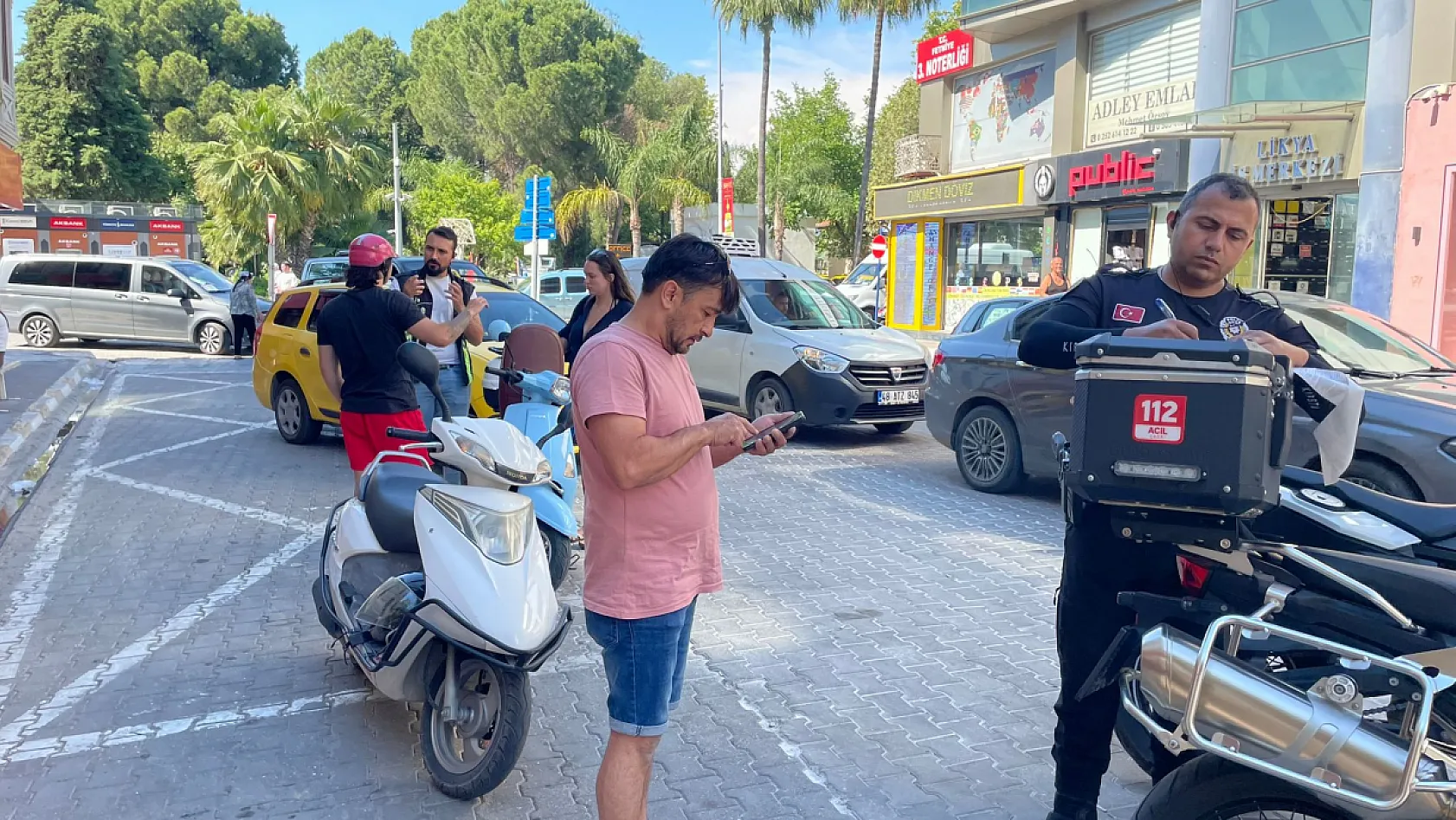 Fethiye'de kask denetimi: Kurallara uymayan sürücülere ceza yağdı