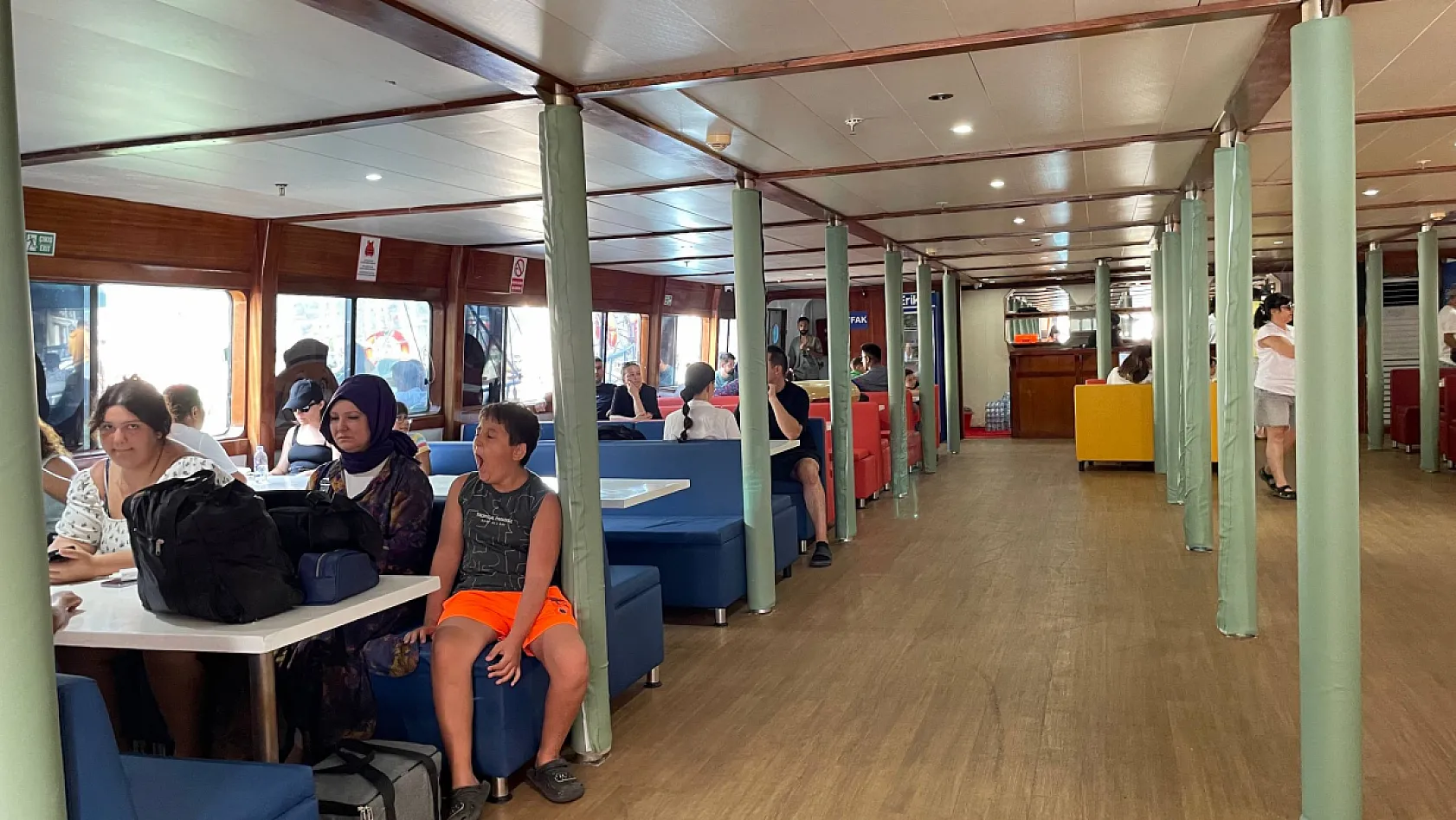 Fethiye'de Mavi Bilet'in Hayata Geçirdiği Toys Boat İlk Seferine Başladı