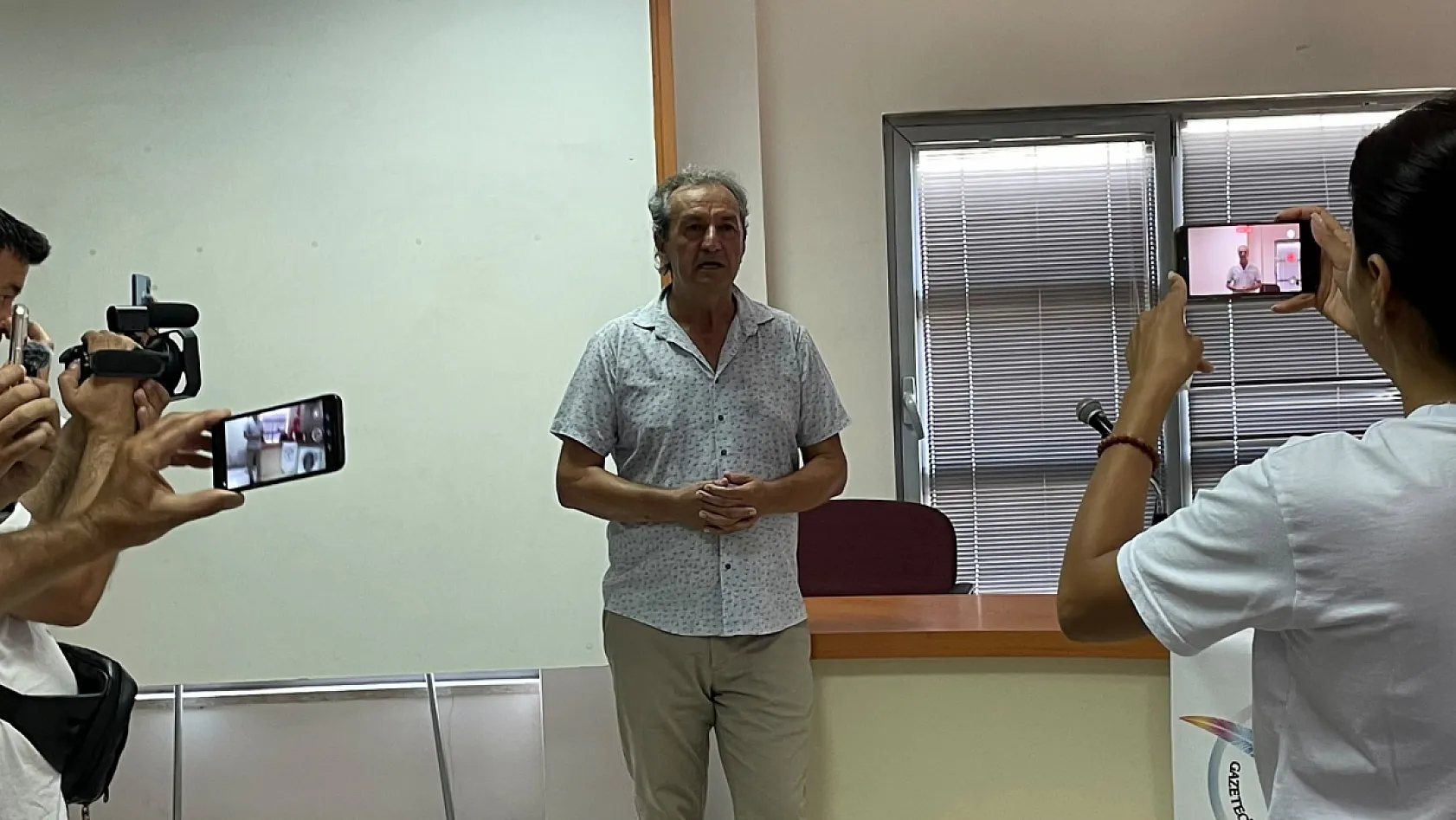 Fethiye'de 'Mesleki Bilgilendirme Konferansı' gerçekleştirildi: Gazetecilik üzerine verimli buluşma