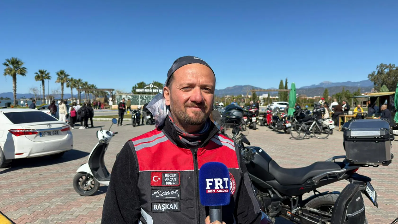 Fethiye'de motor tutkunları trafikte güvenliği önemsiyor