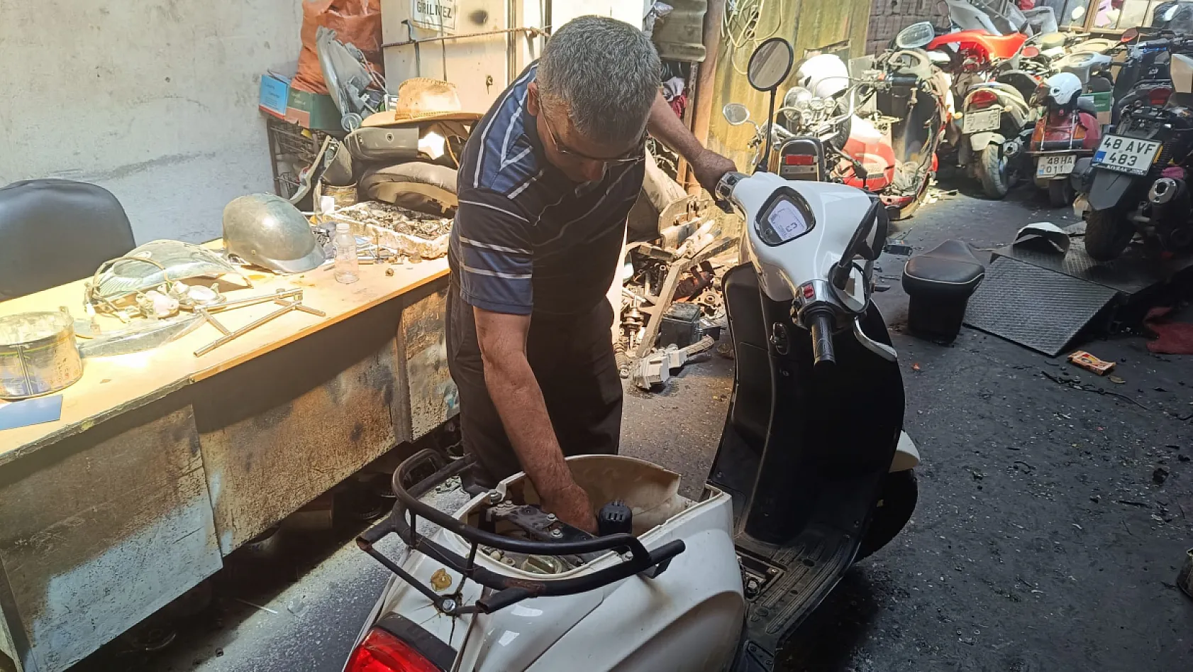 Fethiye'de motosiklet ustasından sürücülere önemli bakım ve güvenlik tavsiyeleri