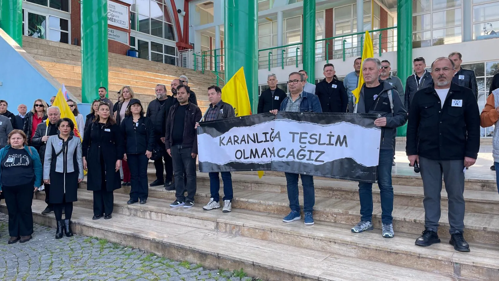 Fethiye'de öğretmen cinayetine ortak tepki: 'Artık yeter!'
